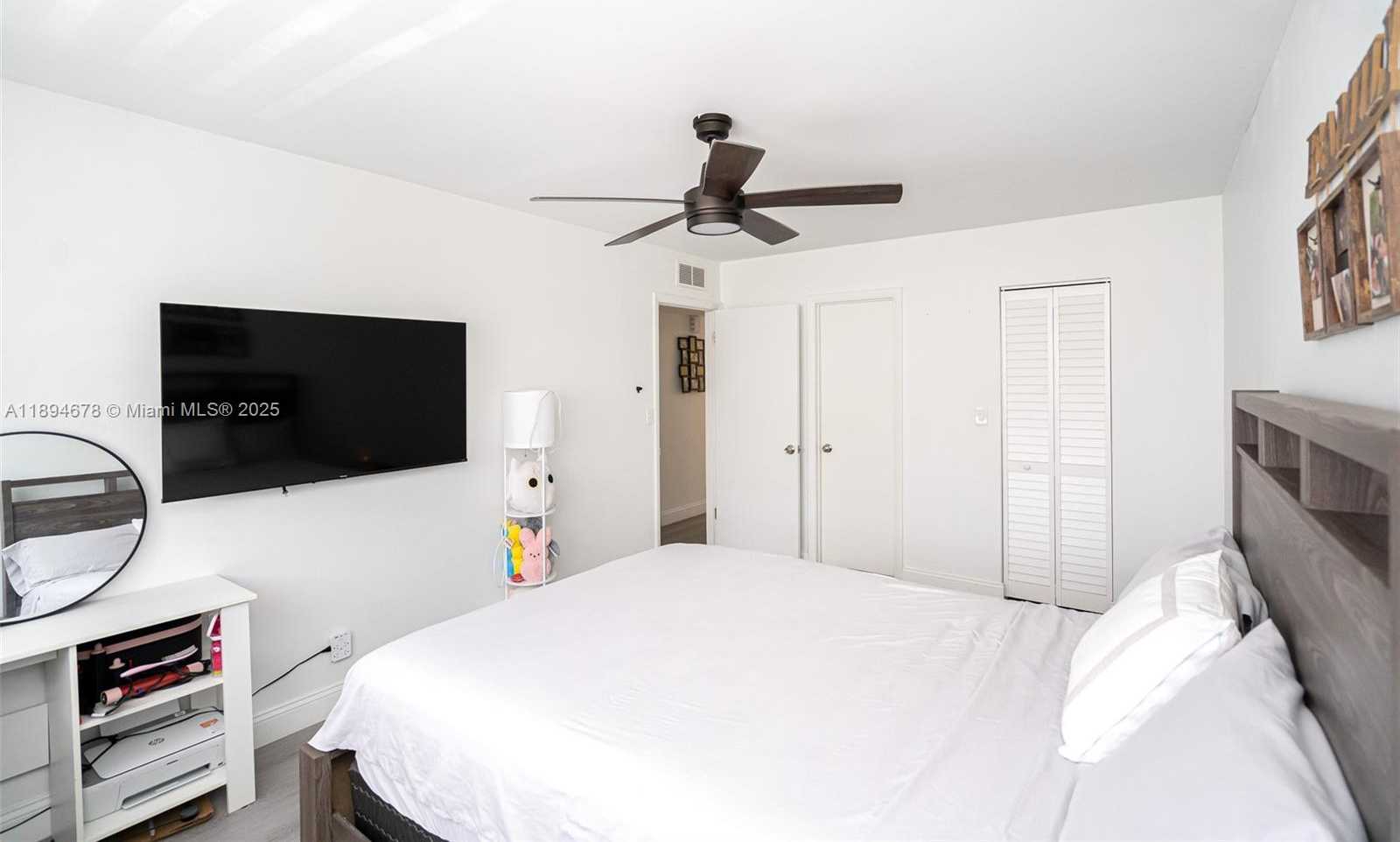 Small Image of 5300 WASHINGTON ST #T227, Hollywood Number 32