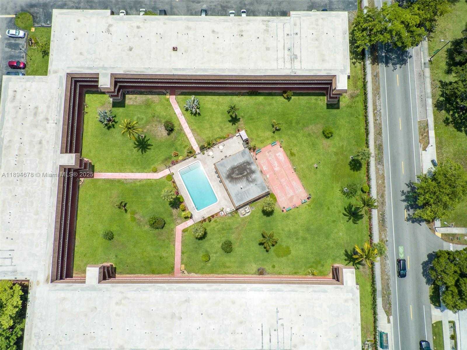 Small Image of 5300 WASHINGTON ST #T227, Hollywood Number 44