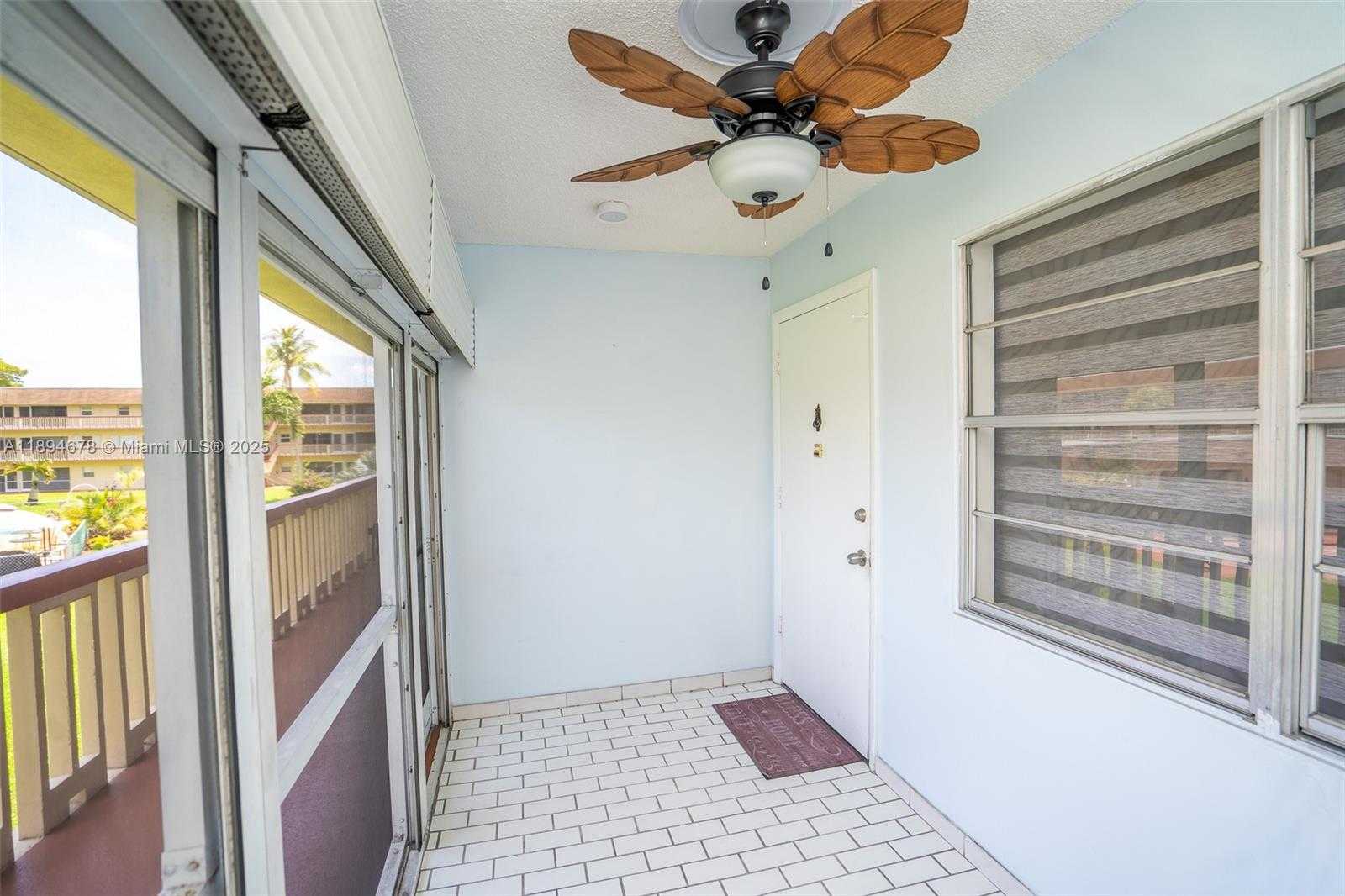 Small Image of 5300 WASHINGTON ST #T227, Hollywood Number 8