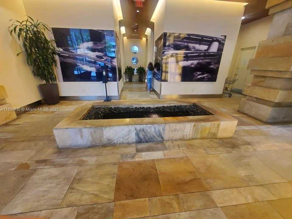 Small Image of 55 SOUTH EAST 6TH ST #4004, Miami Number 8