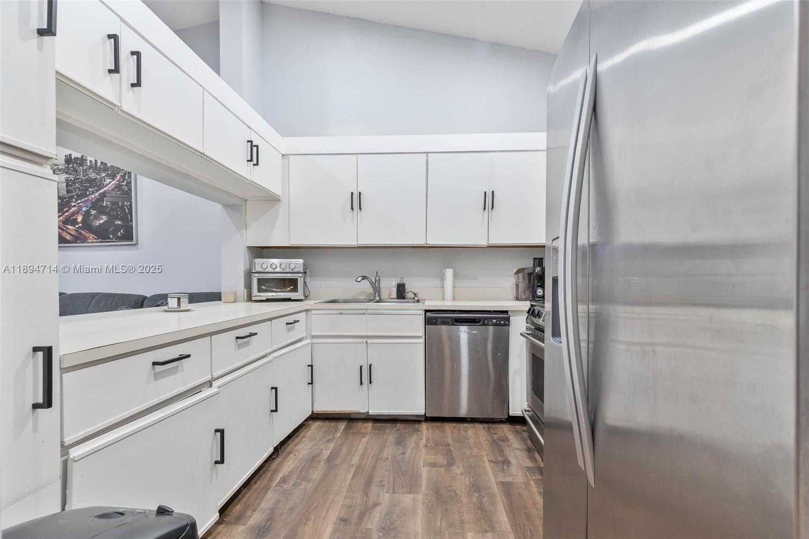 Small Image of 306 REPUBLIC CT #306, Deerfield Beach Number 14