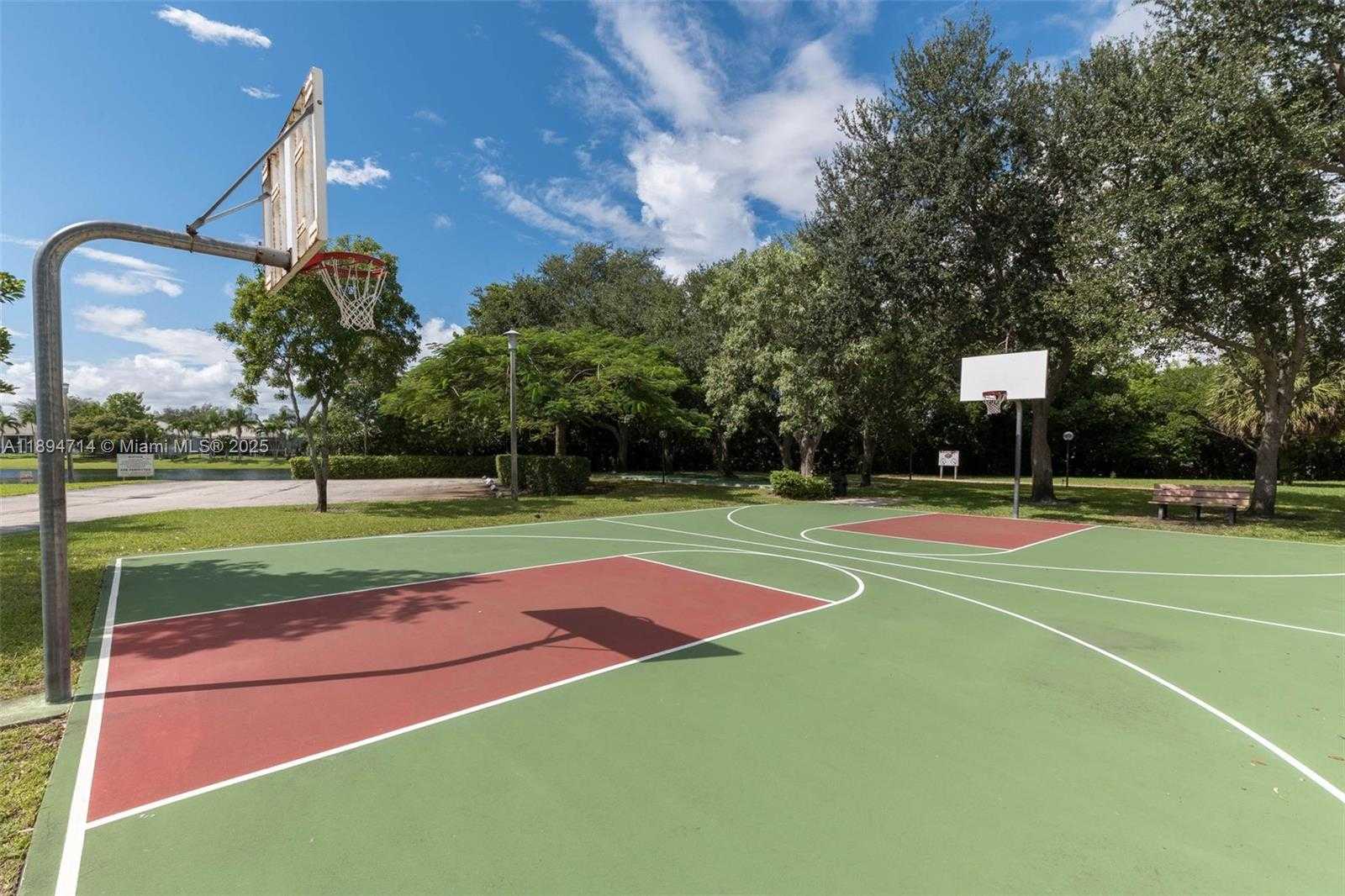 Small Image of 306 REPUBLIC CT #306, Deerfield Beach Number 24