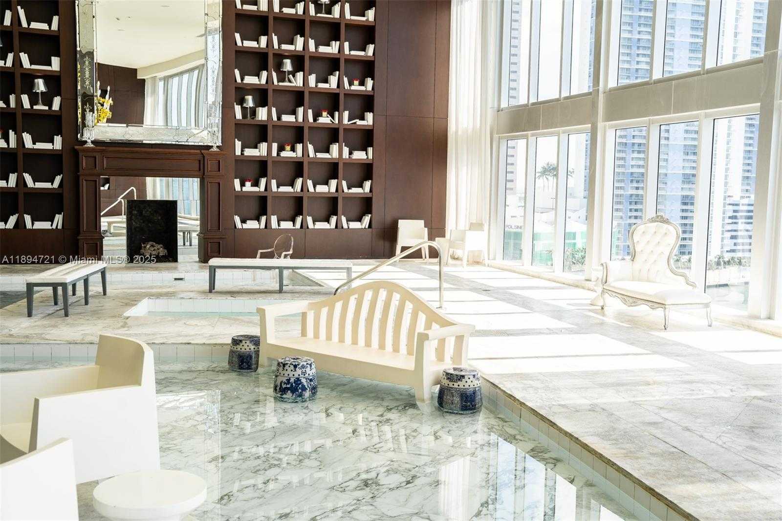 Small Image of 495 BRICKELL AVE #3208, Miami Number 23