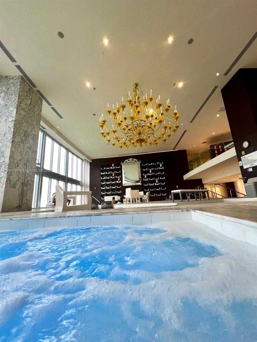 Small Image of 495 BRICKELL AVE #3208, Miami Number 27