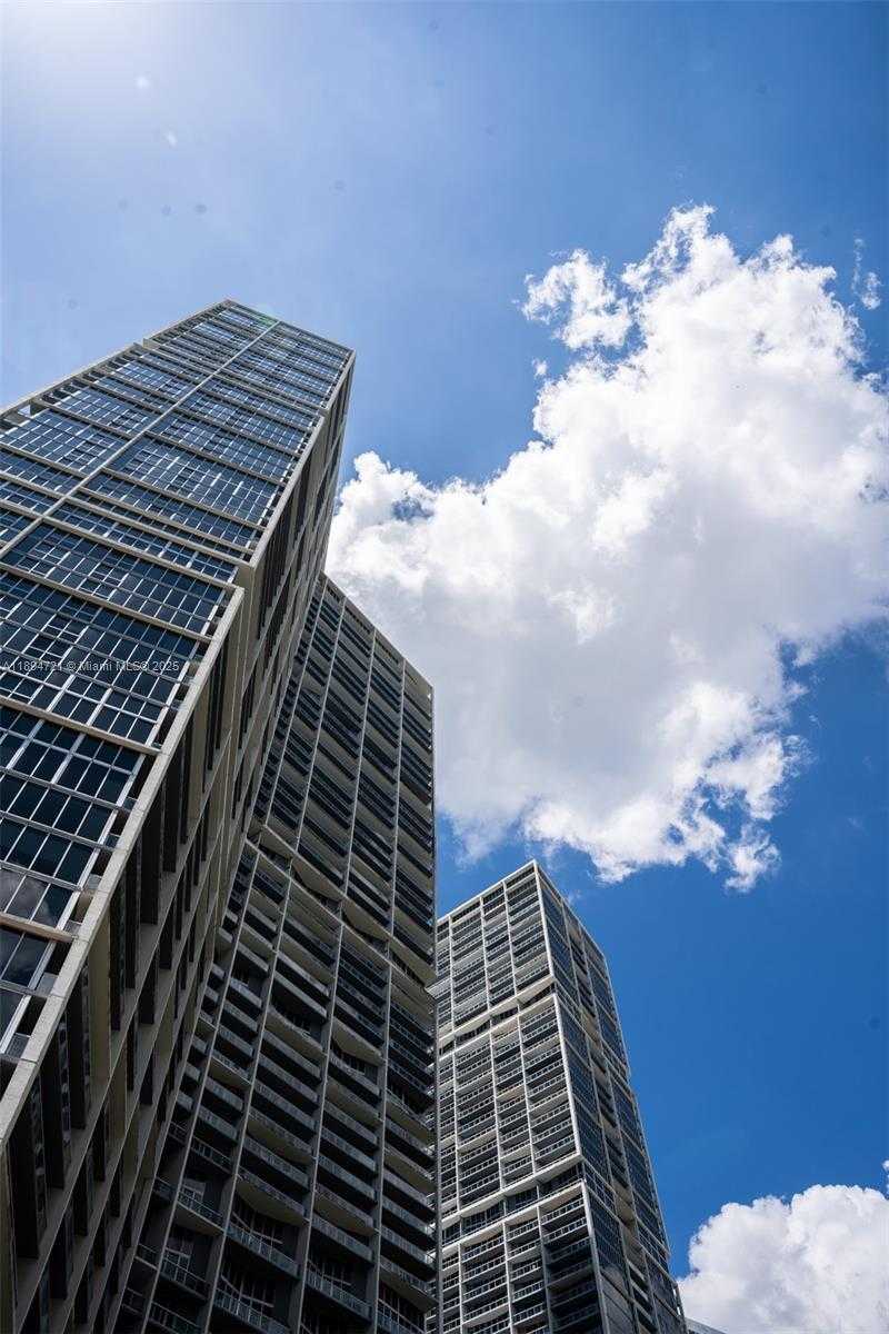 Small Image of 495 BRICKELL AVE #3208, Miami Number 39