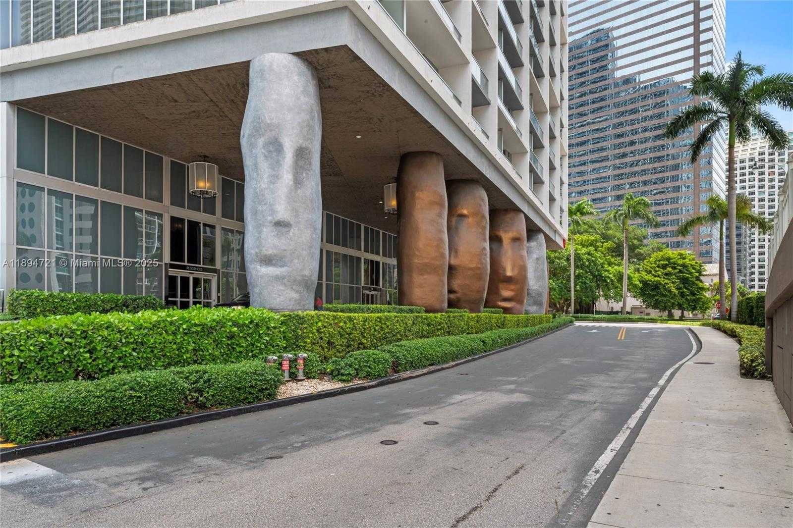 Small Image of 495 BRICKELL AVE #3208, Miami Number 46
