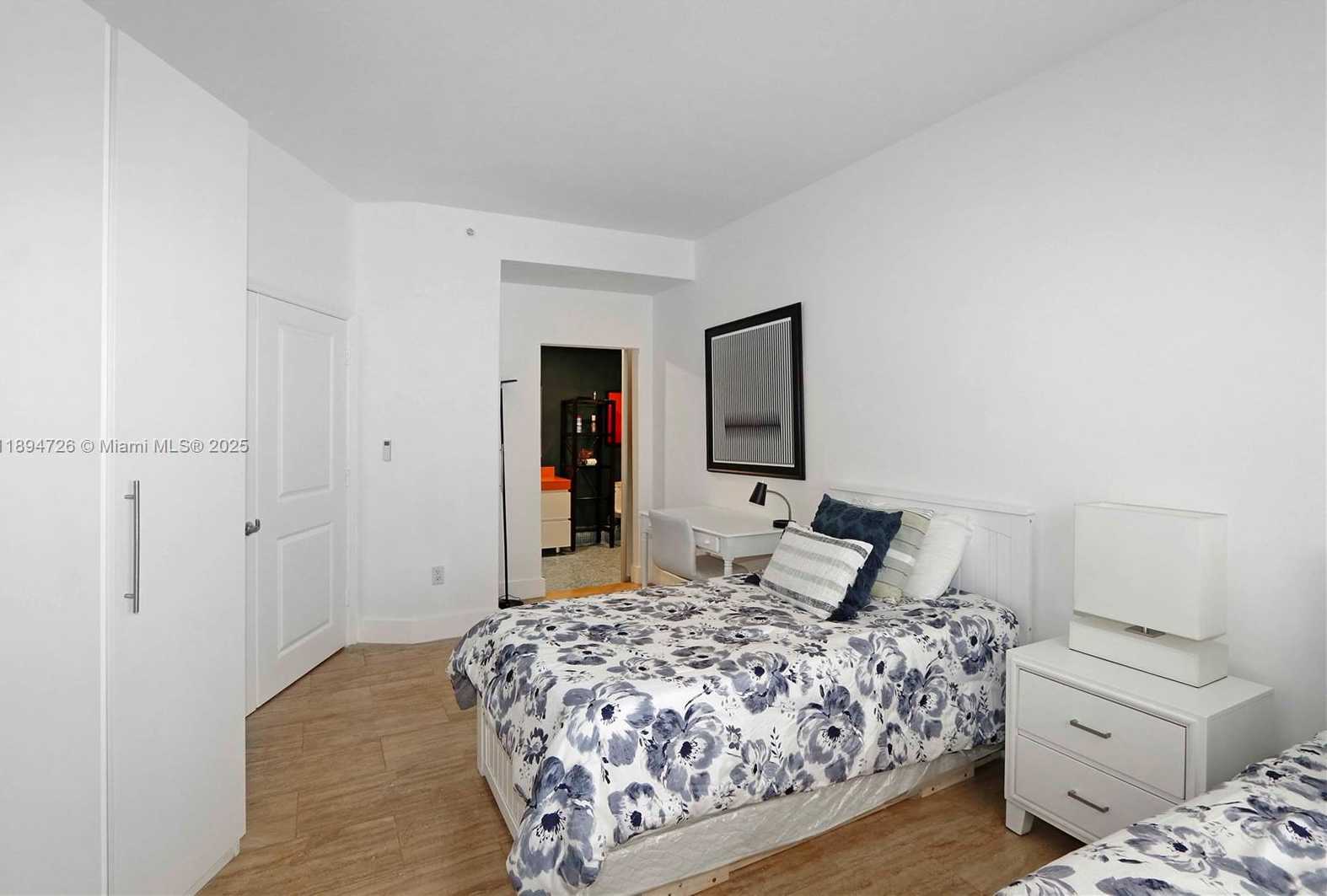 Small Image of 10 ARAGON AVE #706, Coral Gables Number 11