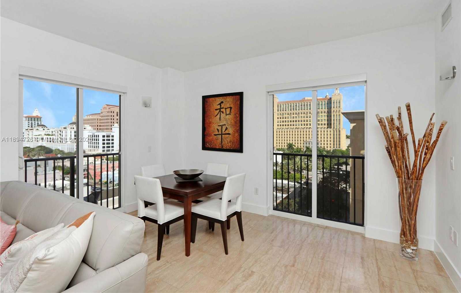 Small Image of 10 ARAGON AVE #706, Coral Gables Number 4