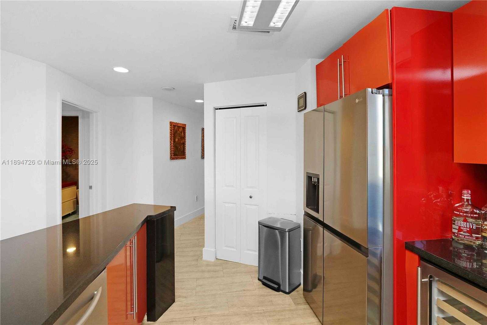Small Image of 10 ARAGON AVE #706, Coral Gables Number 8