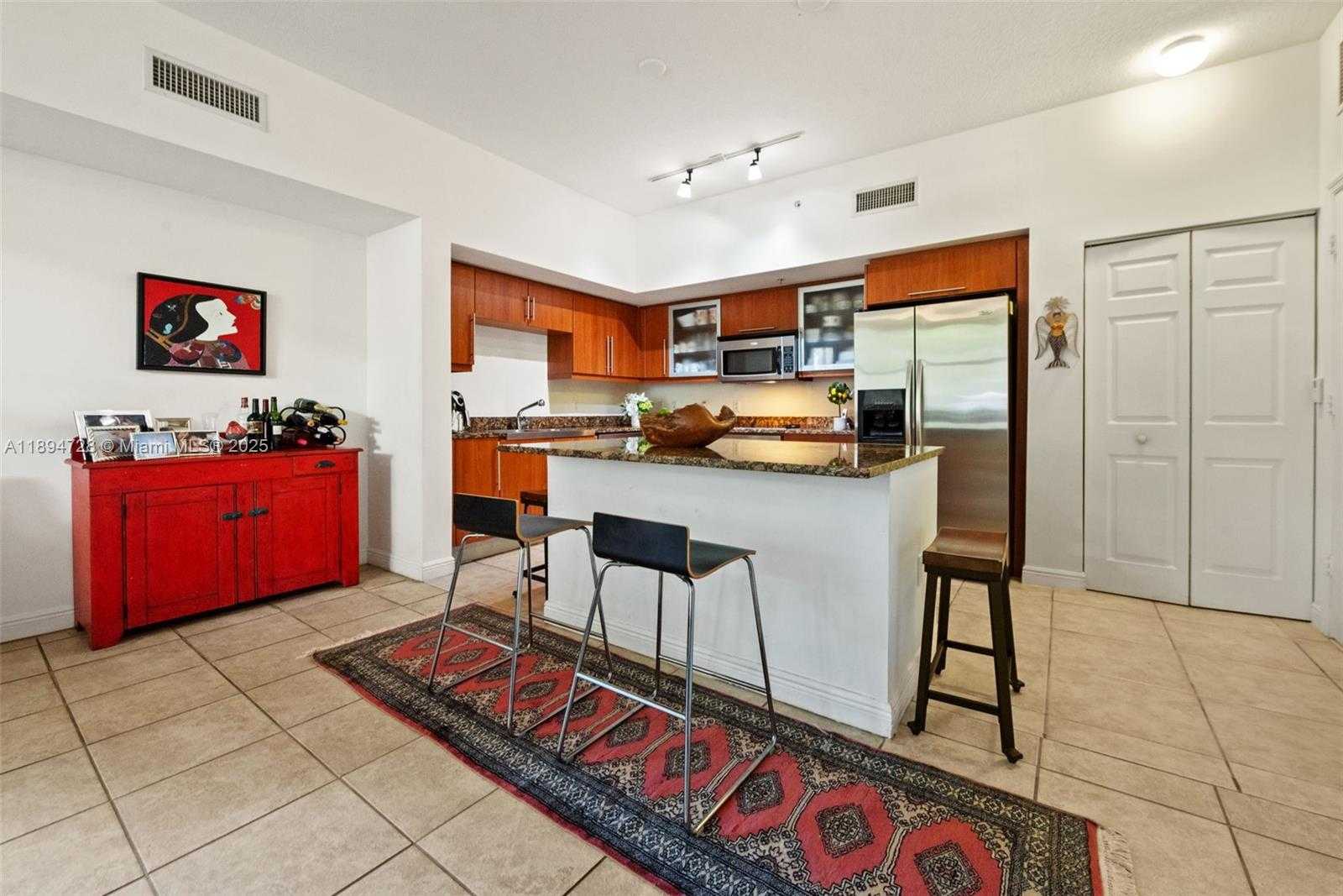 Small Image of 888 SOUTH DOUGLAS RD #113, Coral Gables Number 16