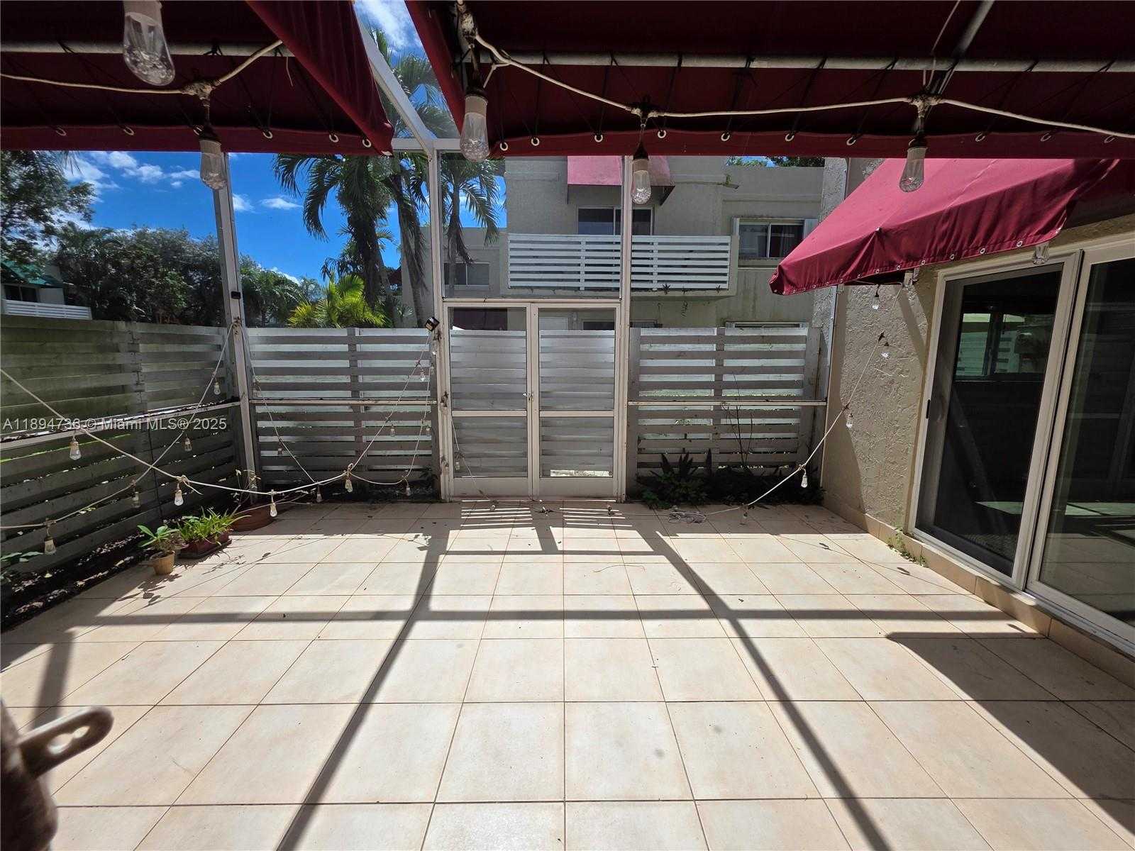 Small Image of 563 NORTH WEST 98TH AVE, Plantation Number 13