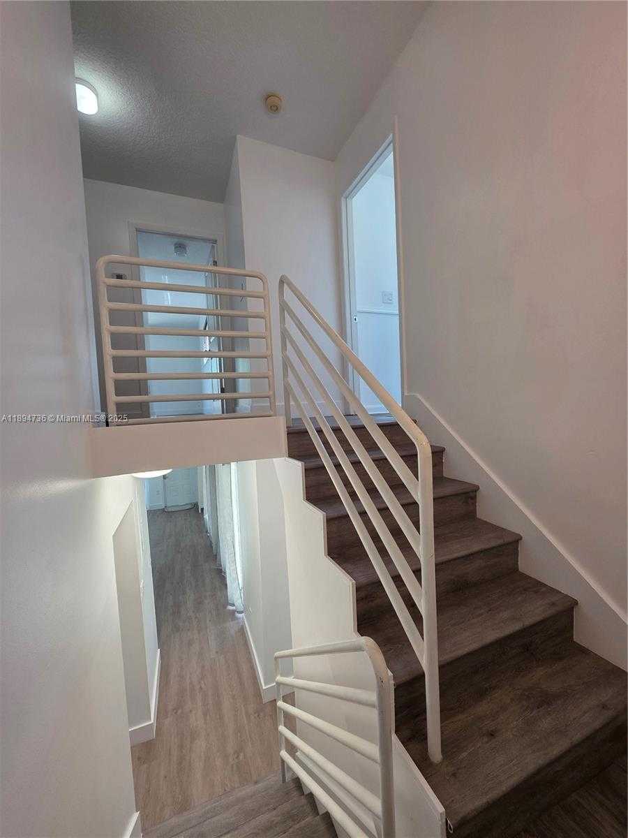 Small Image of 563 NORTH WEST 98TH AVE, Plantation Number 17