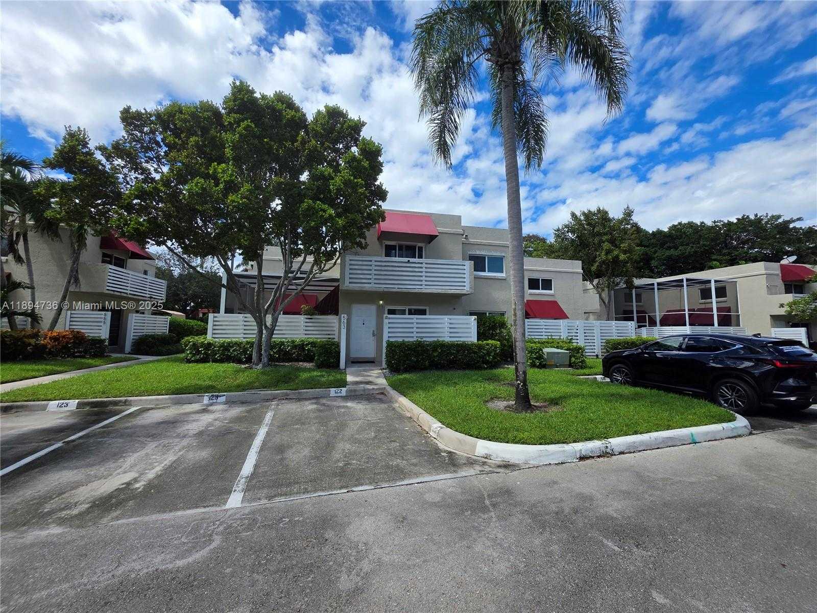 Small Image of 563 NORTH WEST 98TH AVE, Plantation Number 4