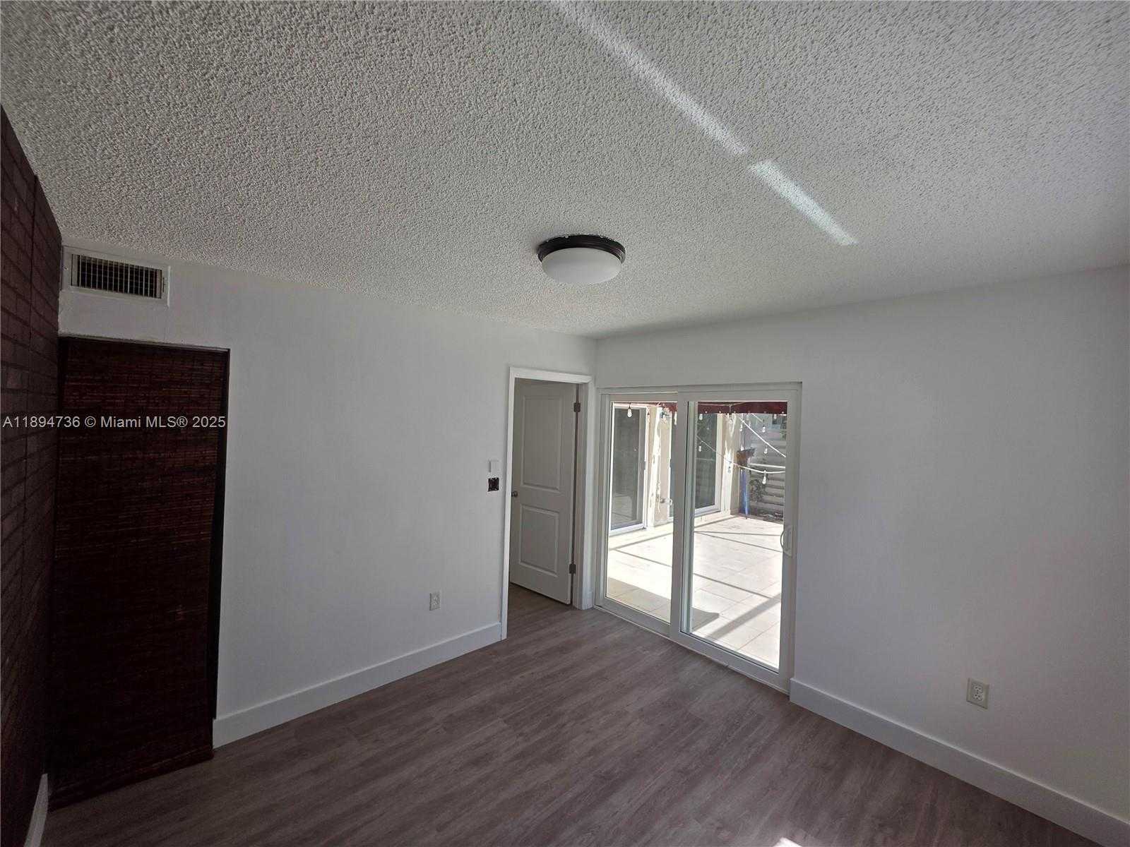 Small Image of 563 NORTH WEST 98TH AVE, Plantation Number 9