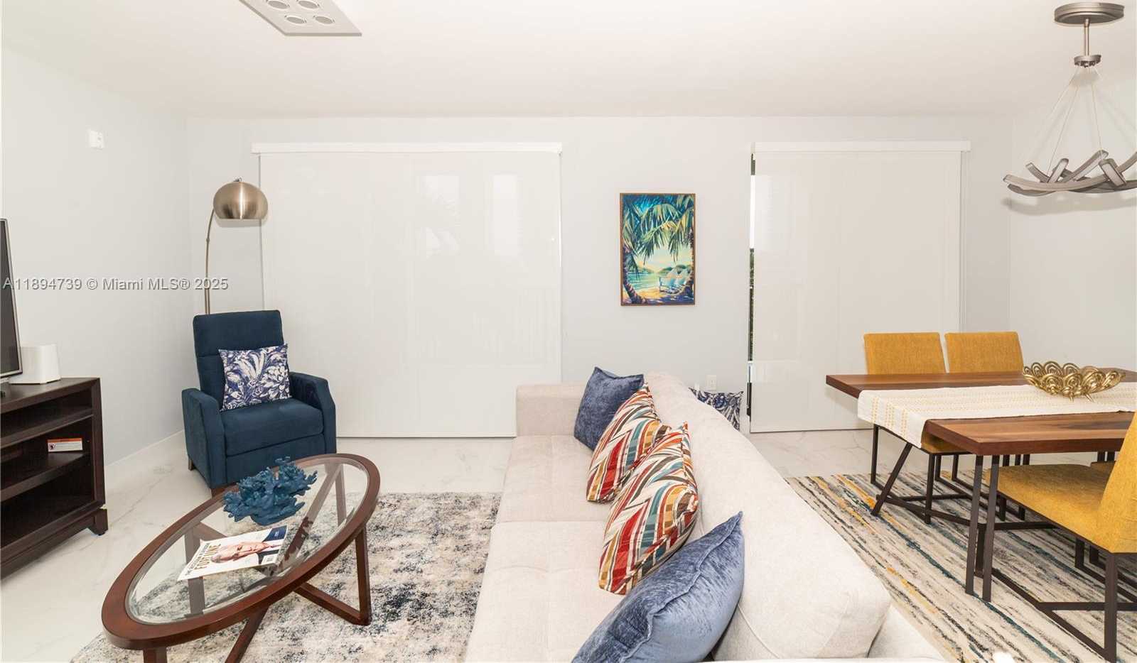 Small Image of 17145 NORTH BAY RD #4607, Sunny Isles Beach Number 4