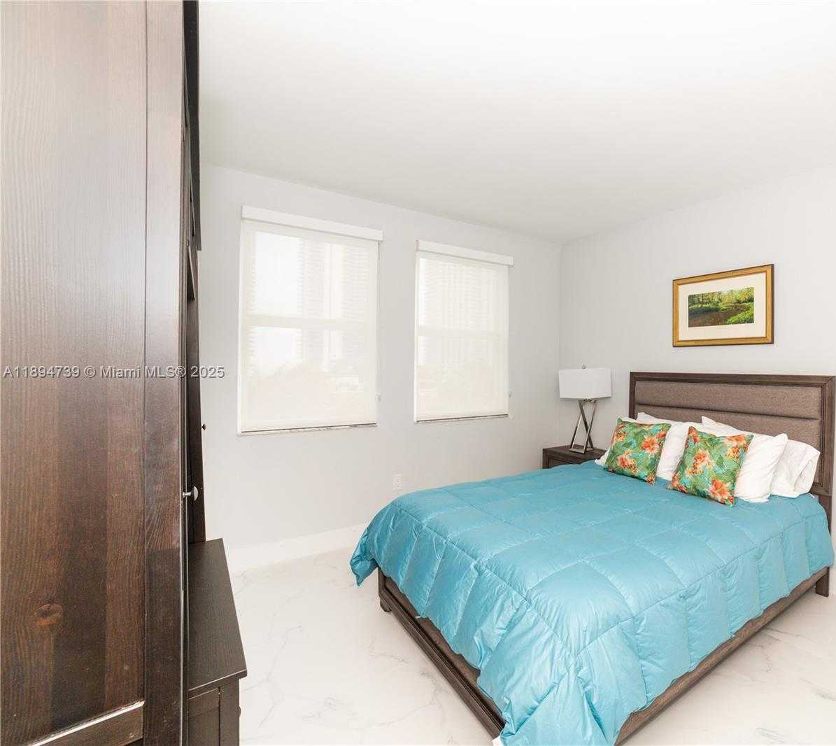 Small Image of 17145 NORTH BAY RD #4607, Sunny Isles Beach Number 40