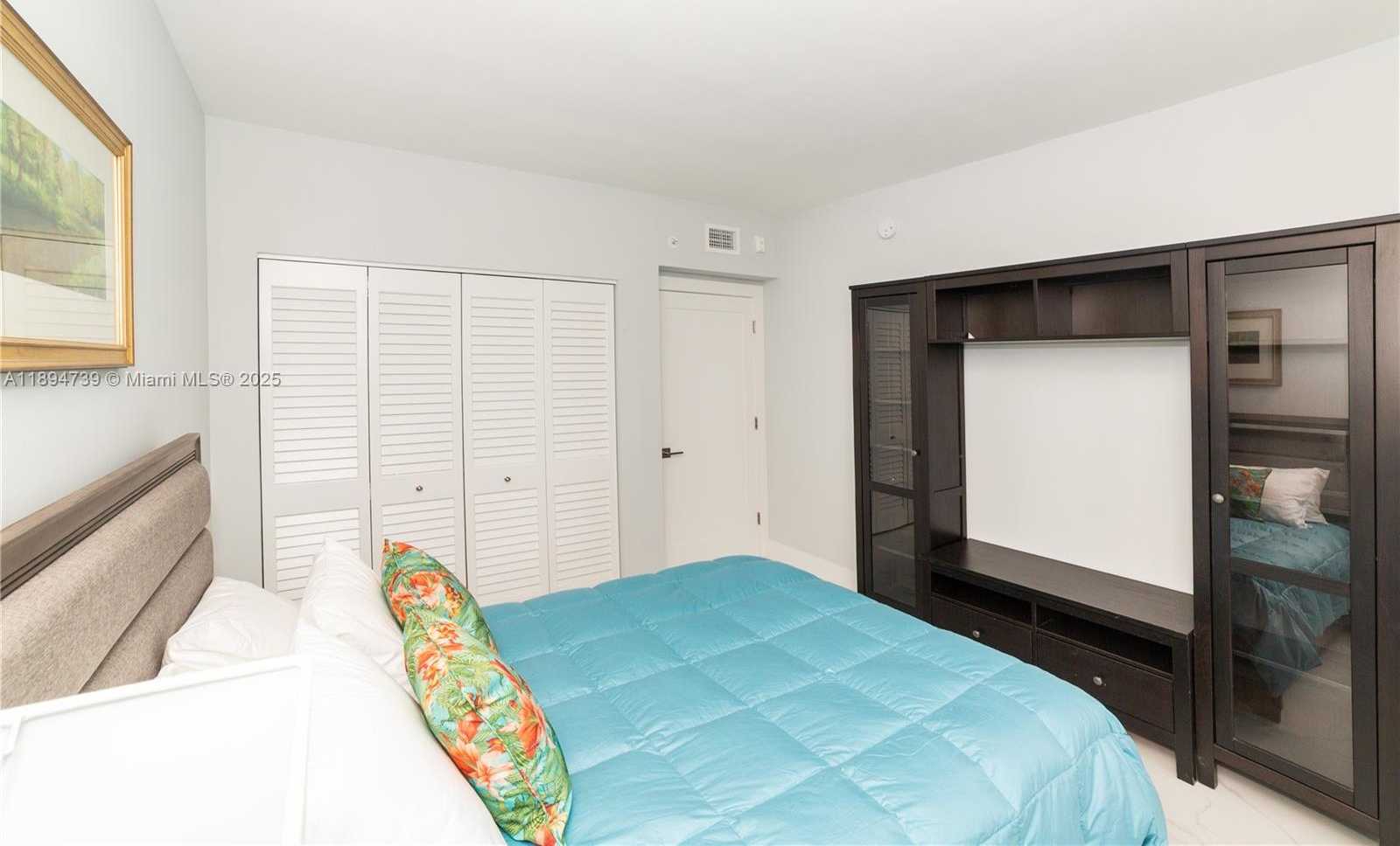 Small Image of 17145 NORTH BAY RD #4607, Sunny Isles Beach Number 46