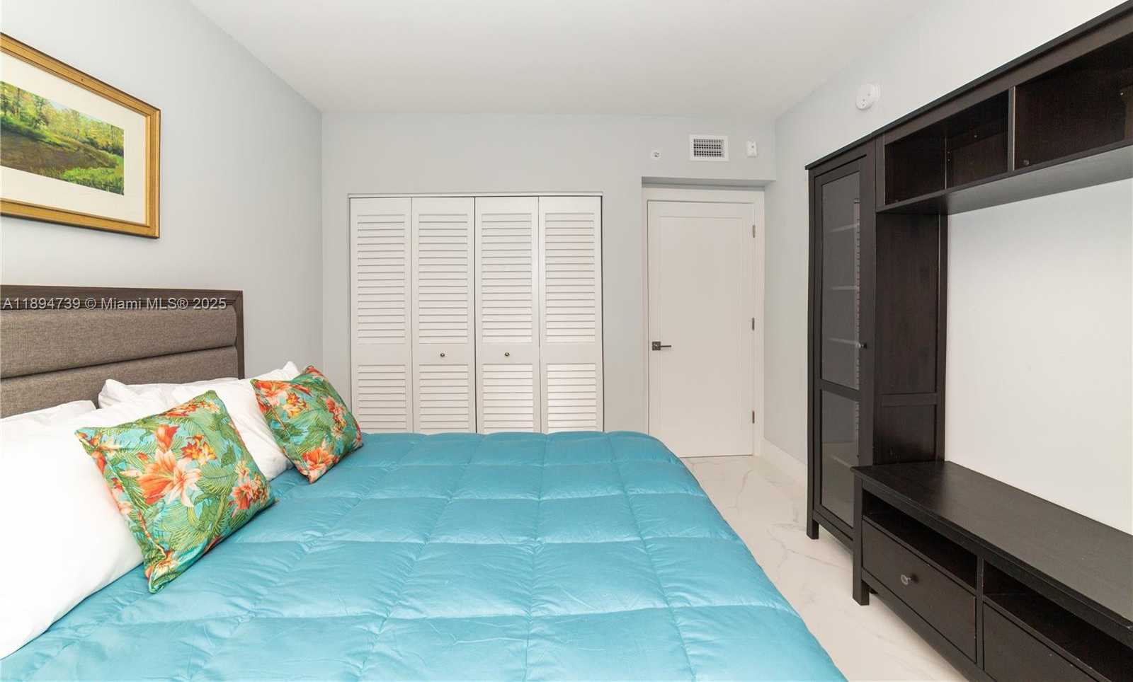 Small Image of 17145 NORTH BAY RD #4607, Sunny Isles Beach Number 47