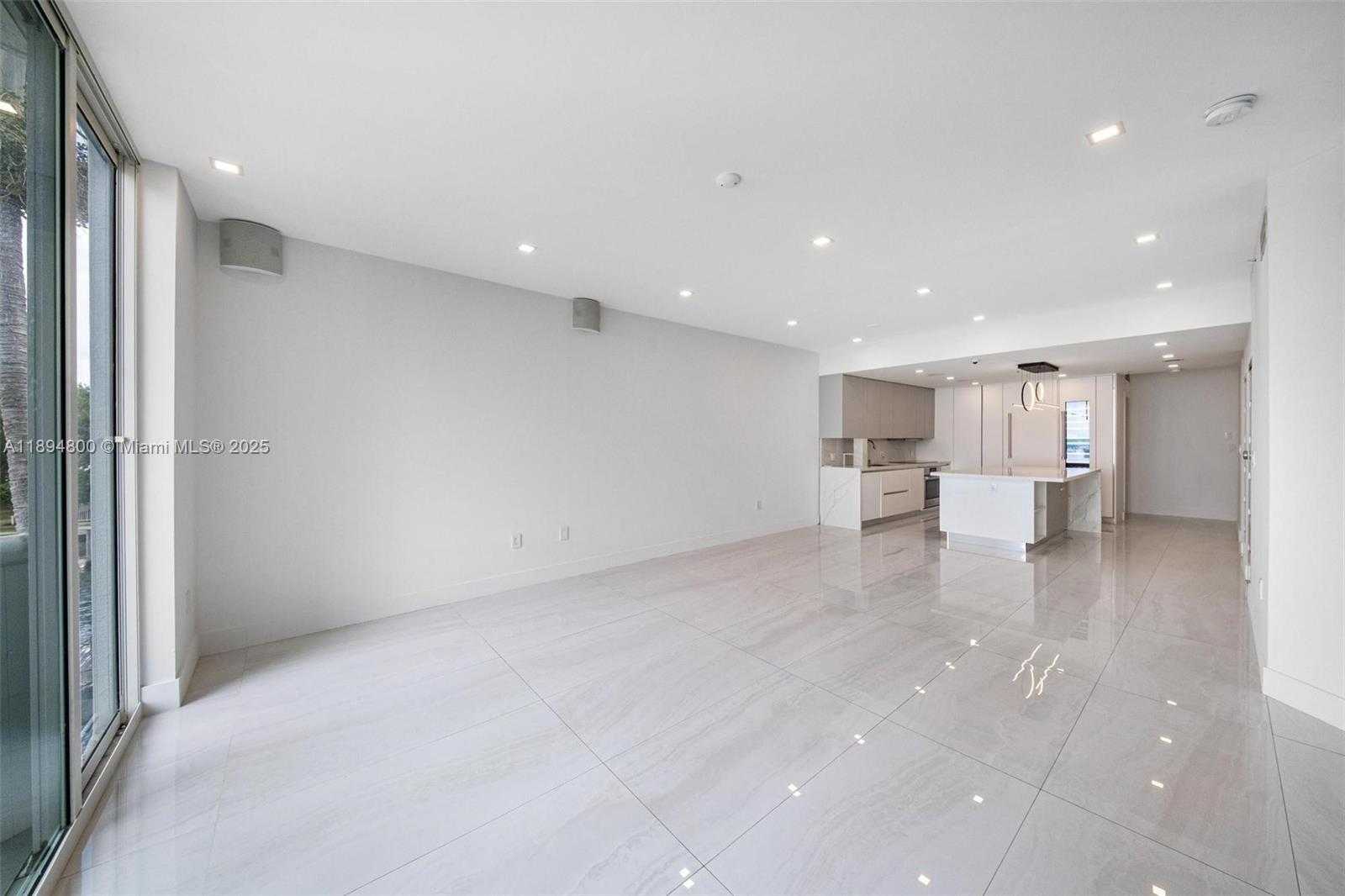 Small Image of 7918 HARBOR ISLAND DR #207, North Bay Village Number 14