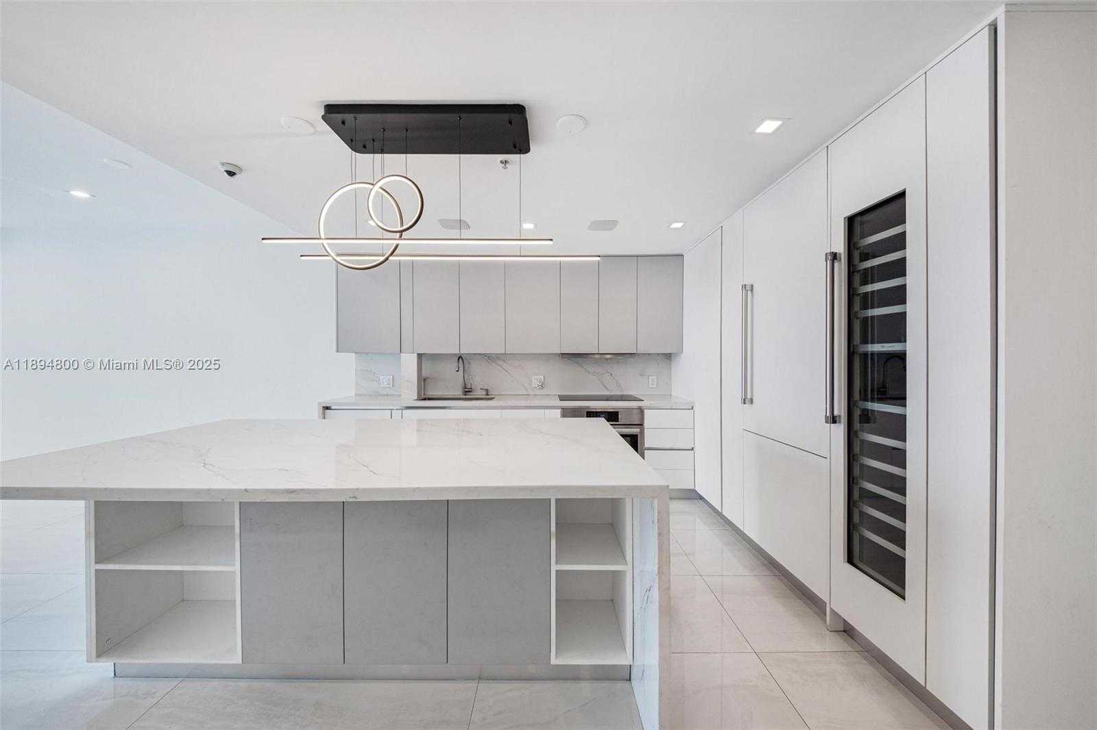 Small Image of 7918 HARBOR ISLAND DR #207, North Bay Village Number 8