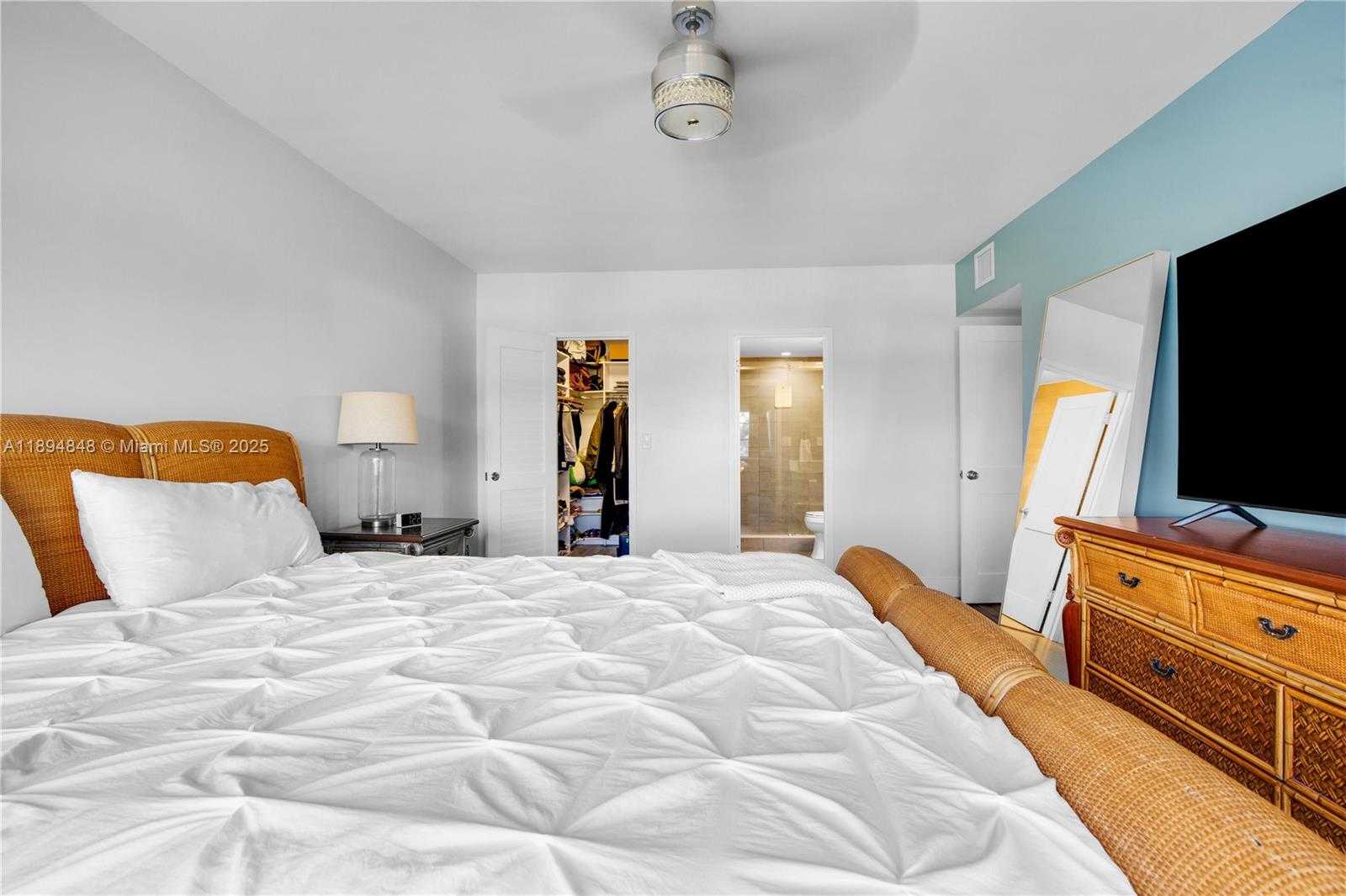Small Image of 2500 EAST LAS OLAS BLVD #408, Fort Lauderdale Number 25