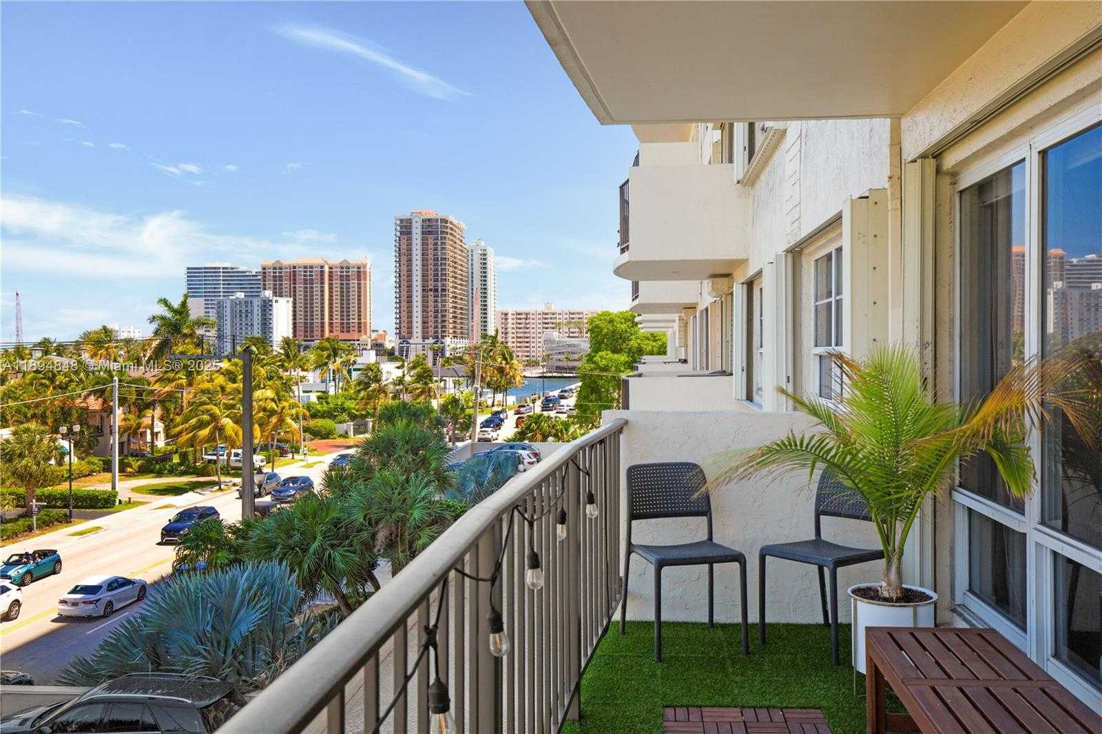 Small Image of 2500 EAST LAS OLAS BLVD #408, Fort Lauderdale Number 26