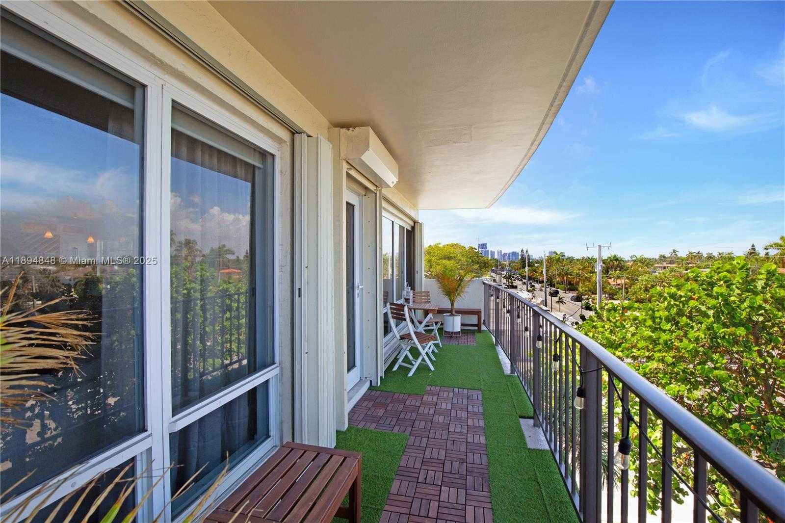 Small Image of 2500 EAST LAS OLAS BLVD #408, Fort Lauderdale Number 28