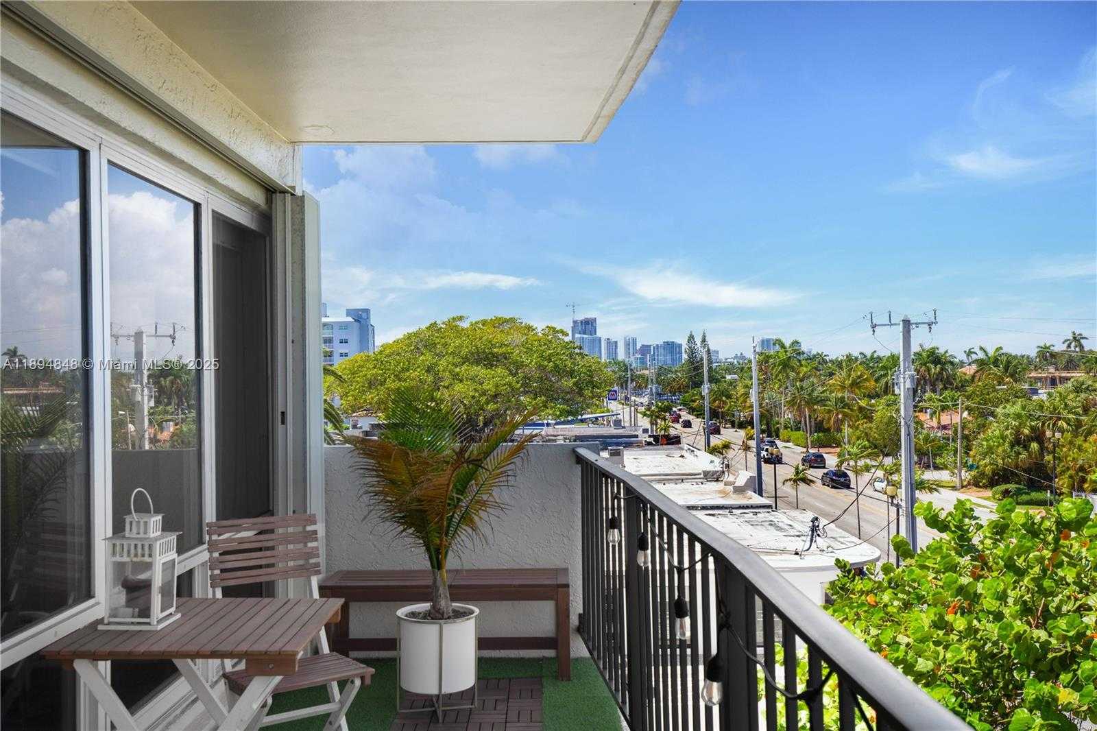Small Image of 2500 EAST LAS OLAS BLVD #408, Fort Lauderdale Number 30
