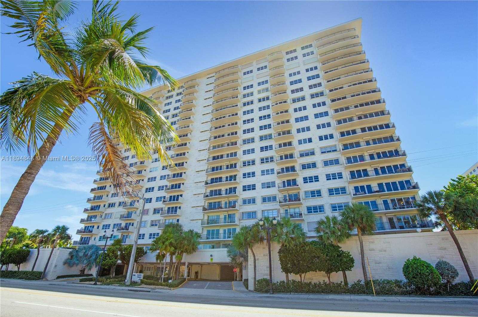 Small Image of 2500 EAST LAS OLAS BLVD #408, Fort Lauderdale Number 34