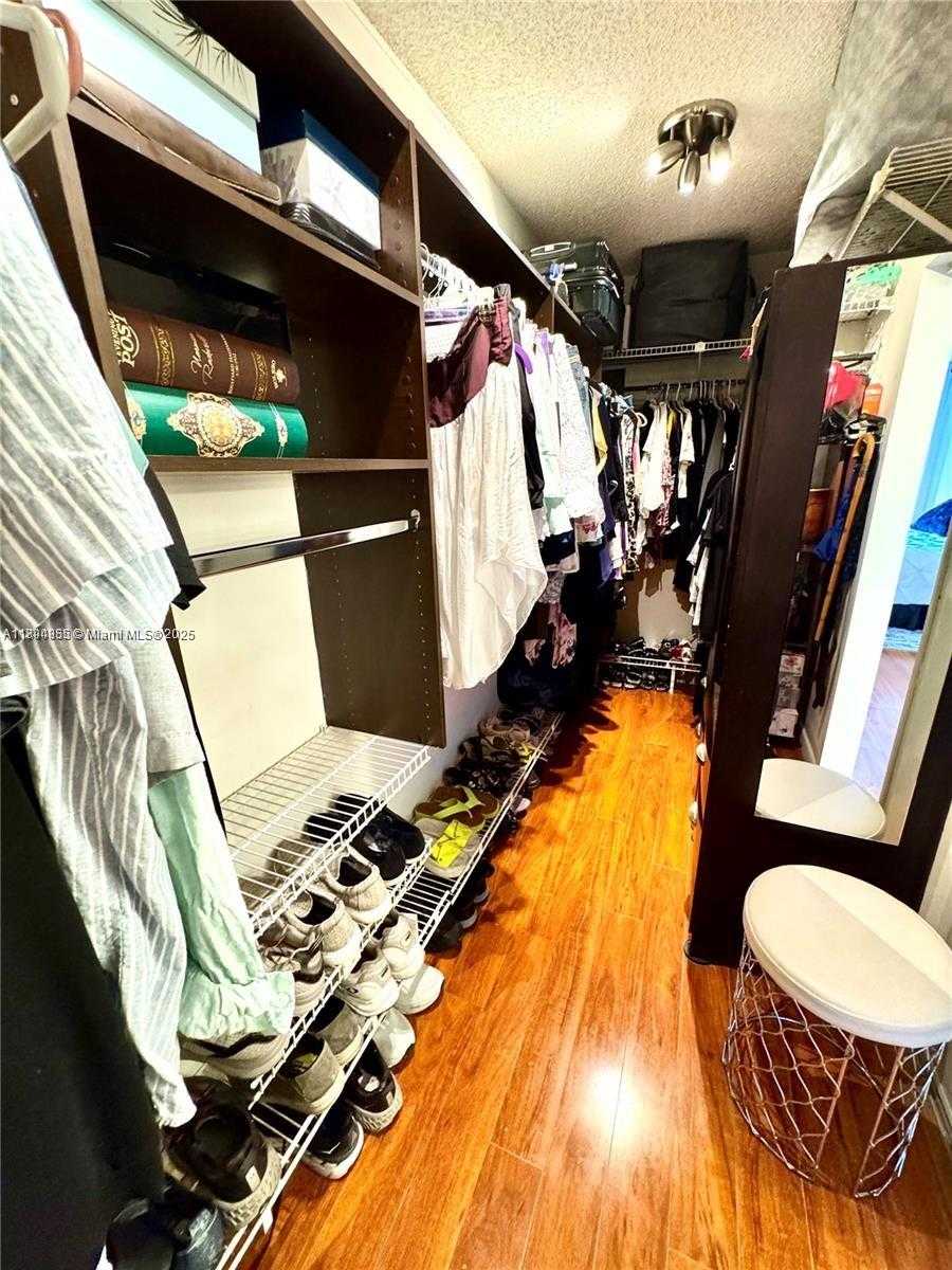 Small Image of 3850 WASHINGTON ST #317, Hollywood Number 29