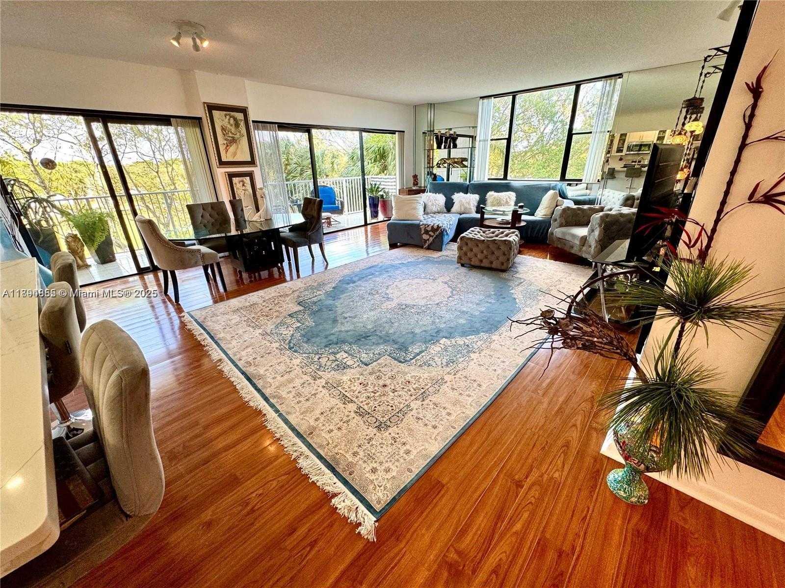 Small Image of 3850 WASHINGTON ST #317, Hollywood Number 3