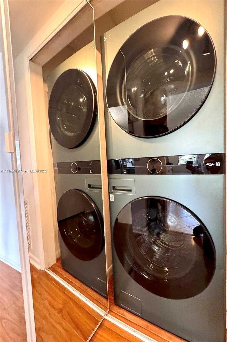Small Image of 3850 WASHINGTON ST #317, Hollywood Number 38