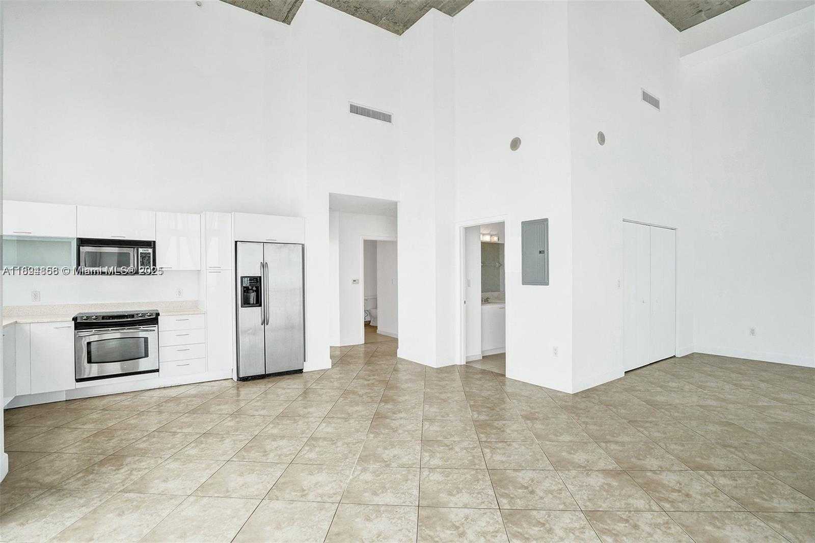 Small Image of 133 NORTH EAST 2ND AVE #LPH3502, Miami Number 17