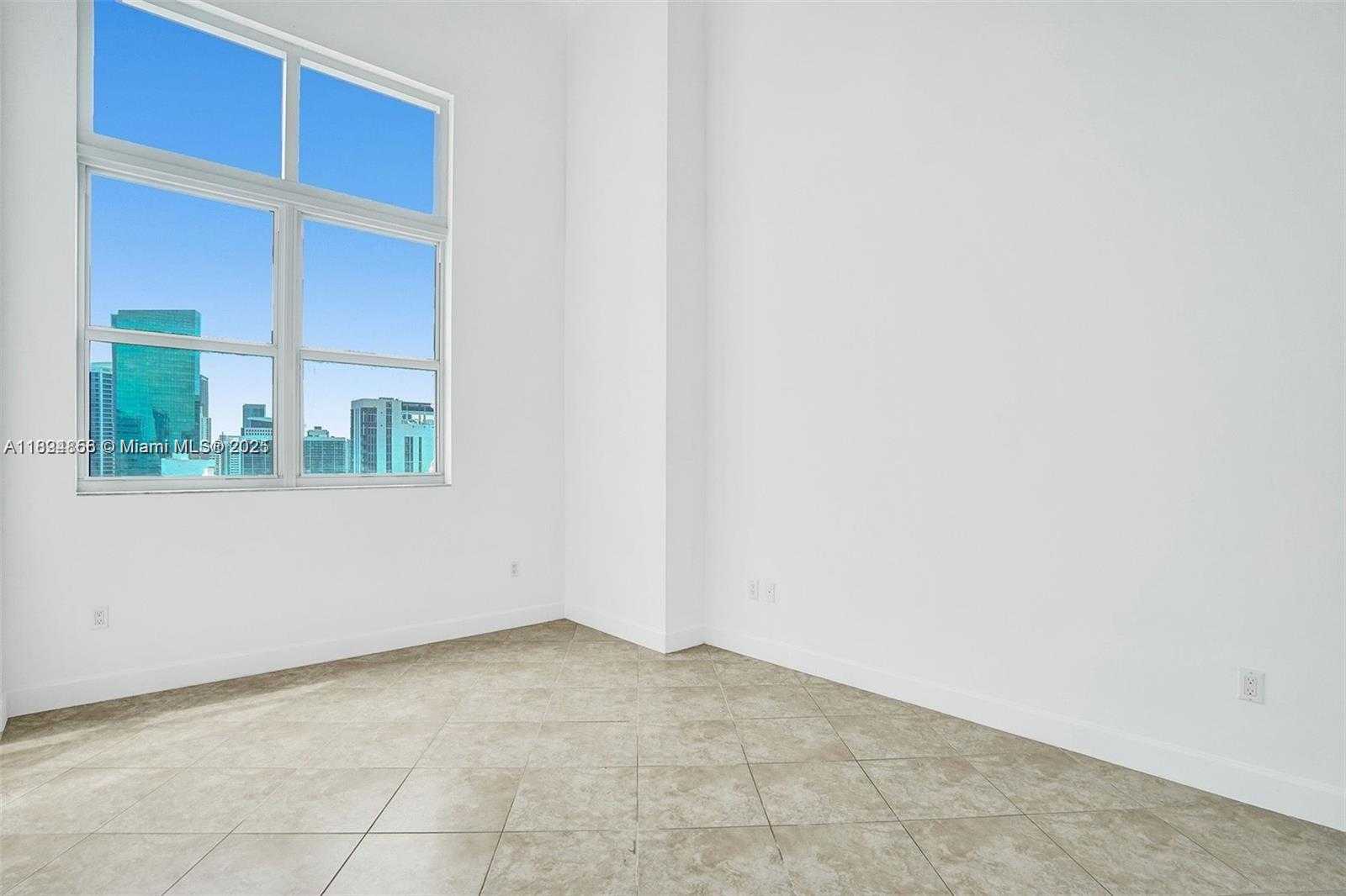 Small Image of 133 NORTH EAST 2ND AVE #LPH3502, Miami Number 20