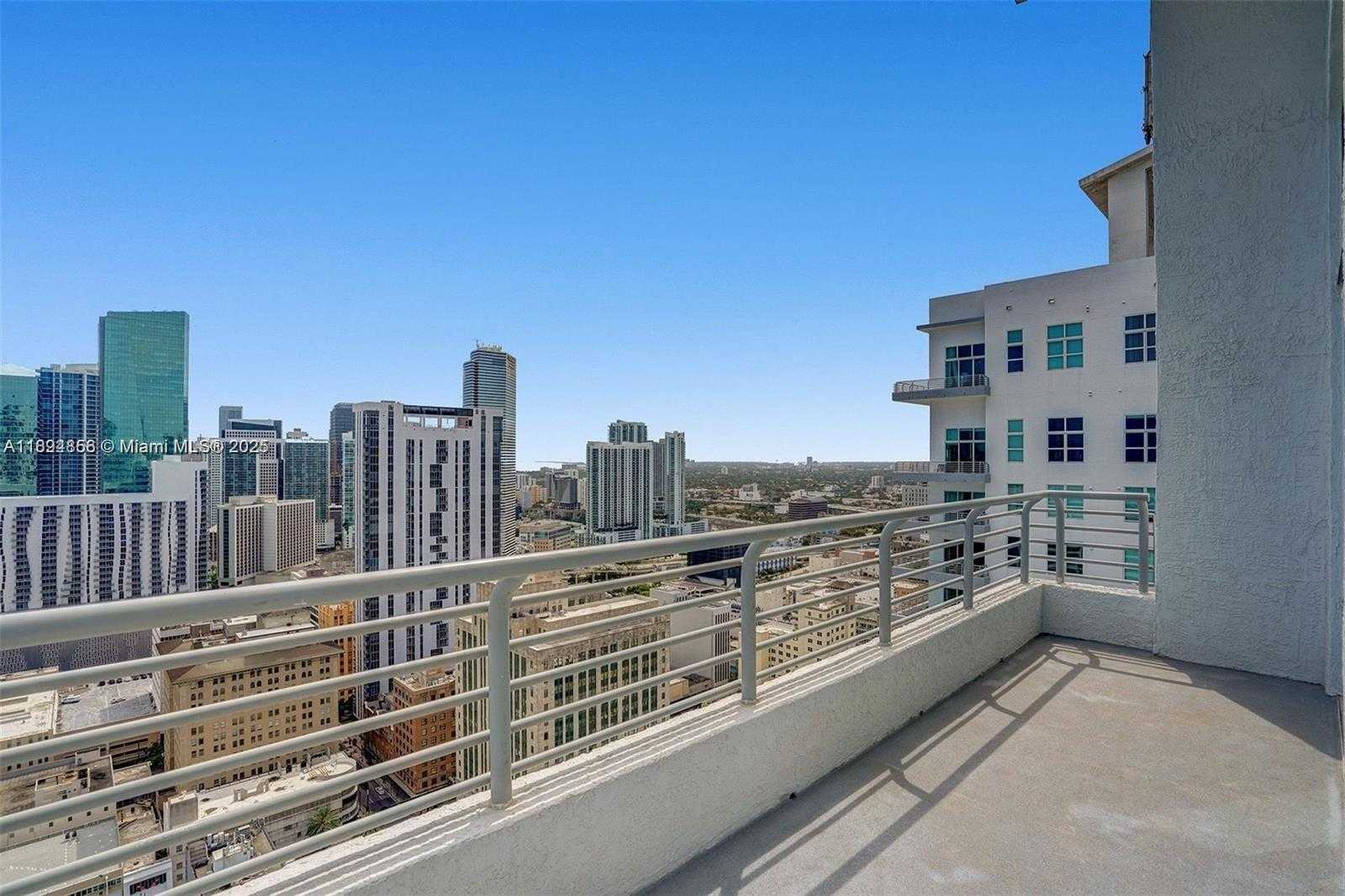 Small Image of 133 NORTH EAST 2ND AVE #LPH3502, Miami Number 25