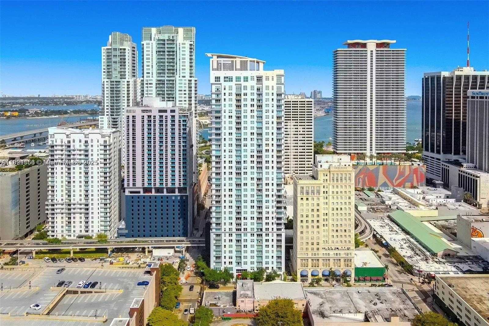 Small Image of 133 NORTH EAST 2ND AVE #LPH3502, Miami Number 30