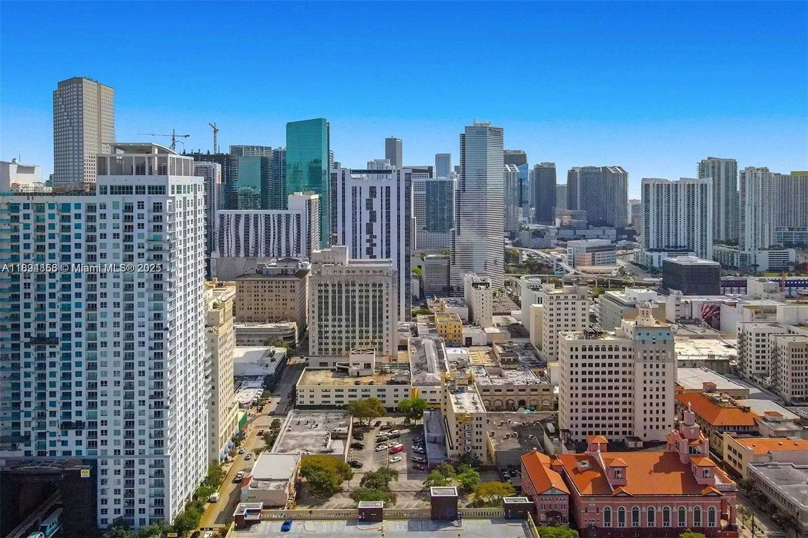 Small Image of 133 NORTH EAST 2ND AVE #LPH3502, Miami Number 34