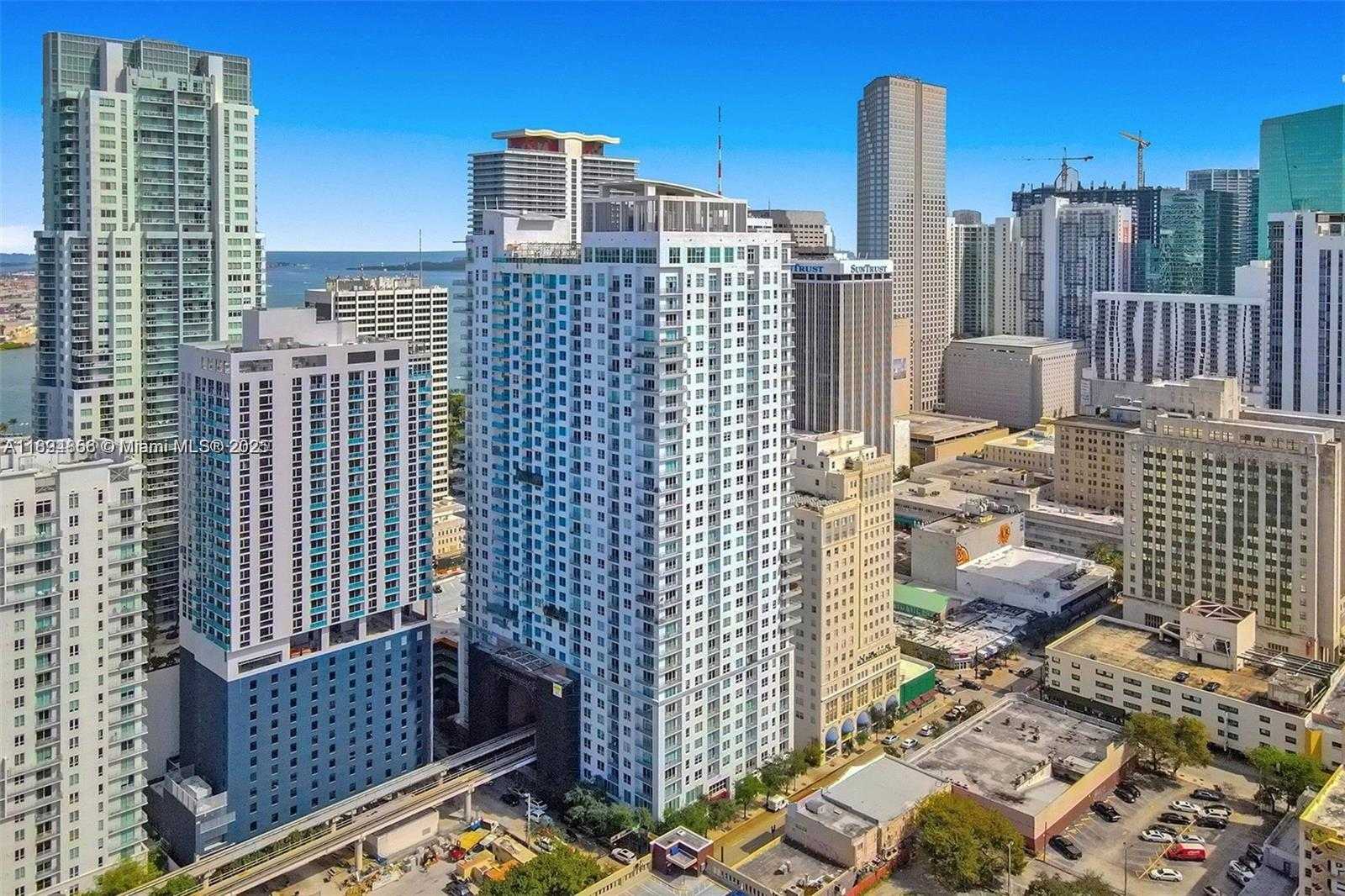 Small Image of 133 NORTH EAST 2ND AVE #LPH3502, Miami Number 35