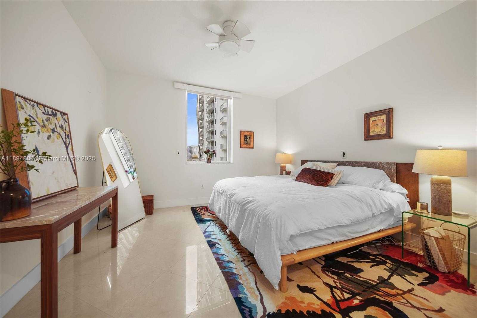 Small Image of 1060 BRICKELL AVE #1513, Miami Number 18