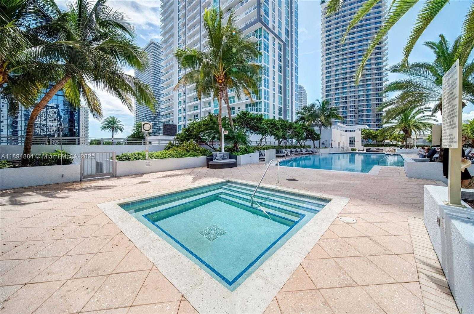 Small Image of 1060 BRICKELL AVE #1513, Miami Number 28