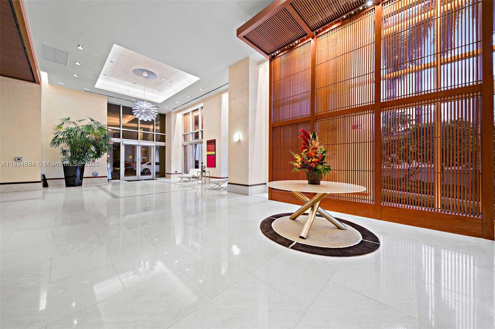 Small Image of 1060 BRICKELL AVE #1513, Miami Number 31