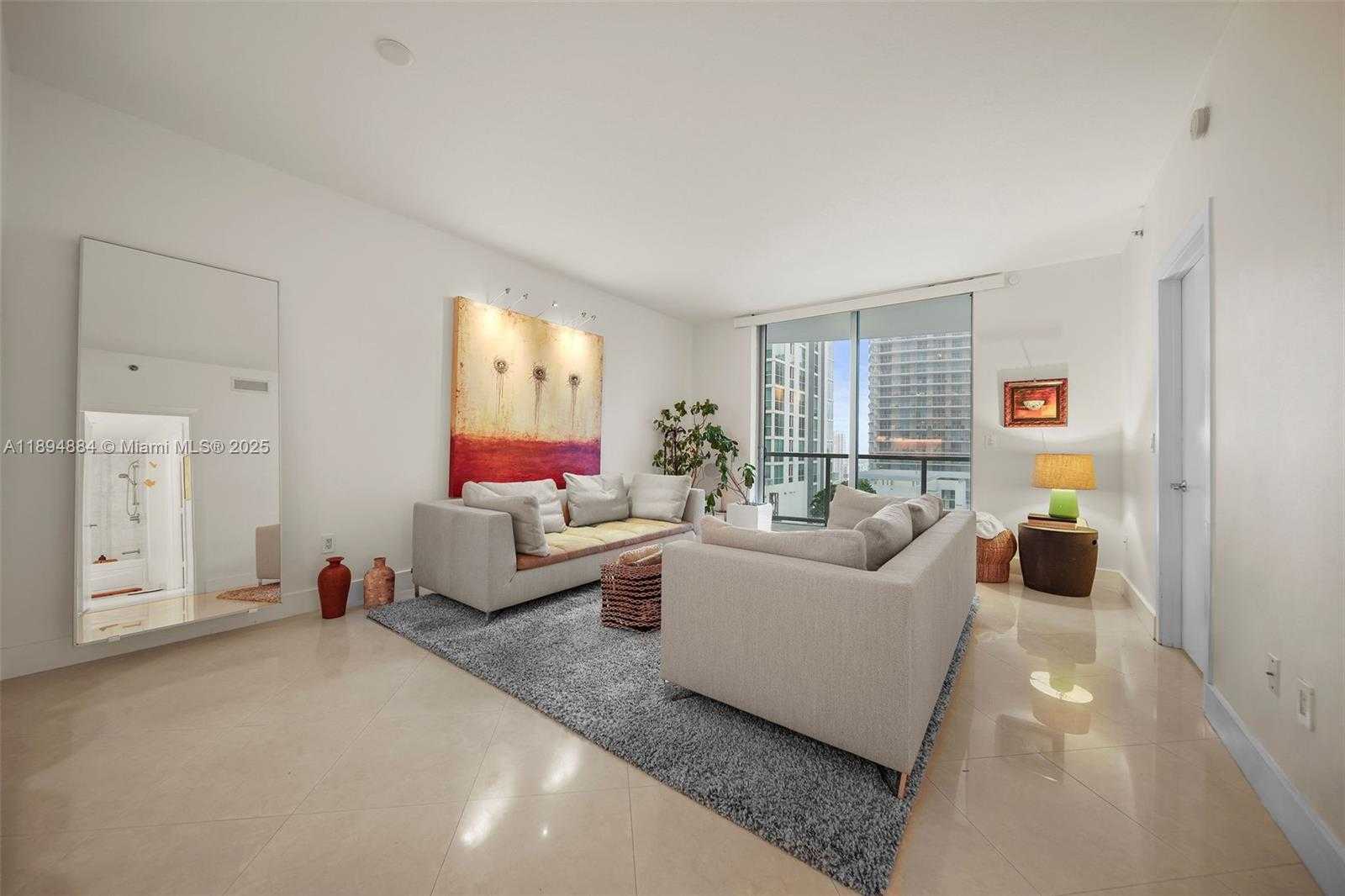 Small Image of 1060 BRICKELL AVE #1513, Miami Number 8