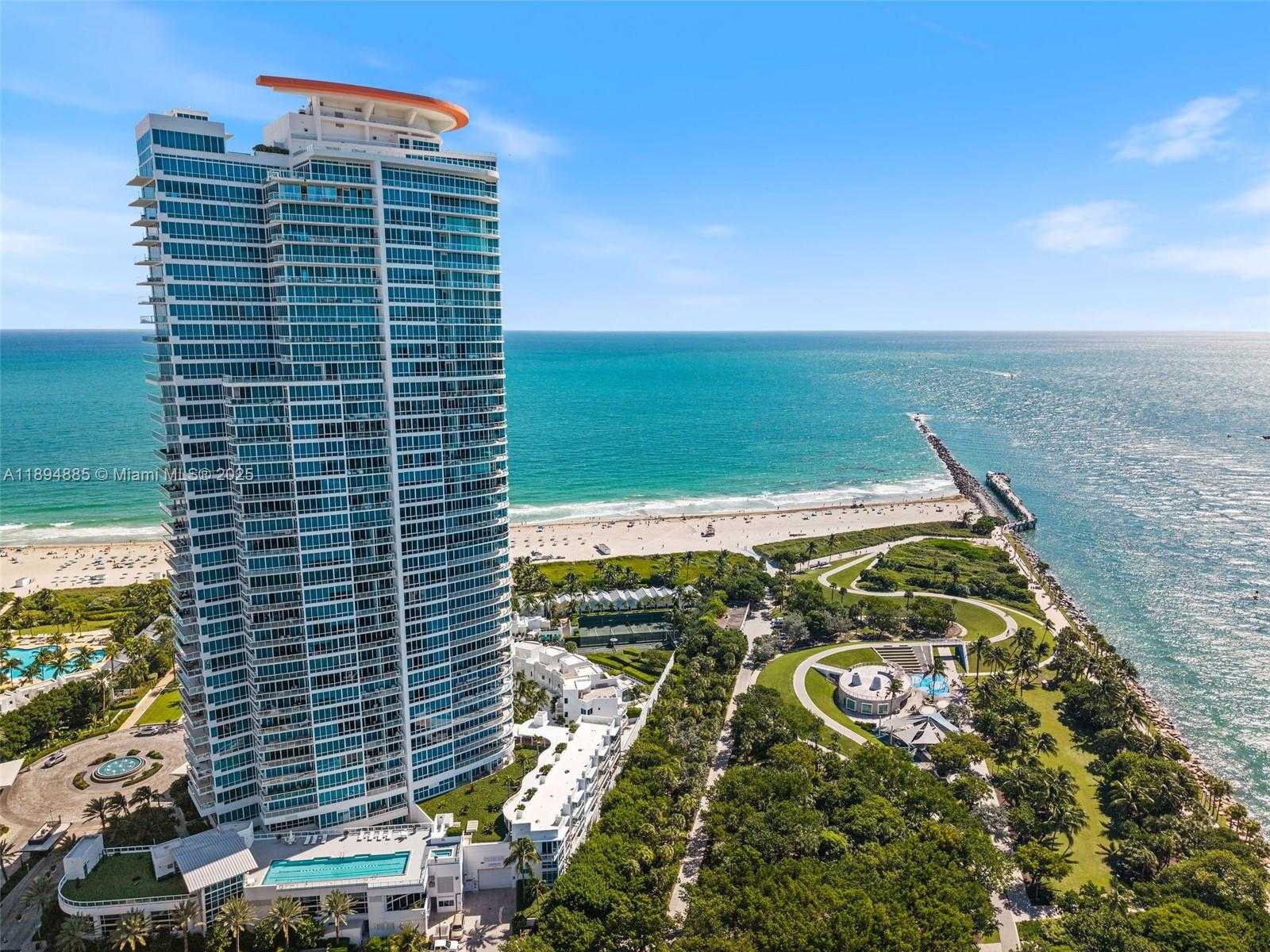 Small Image of 100 SOUTH POINTE DR #2506, Miami Beach Number 44