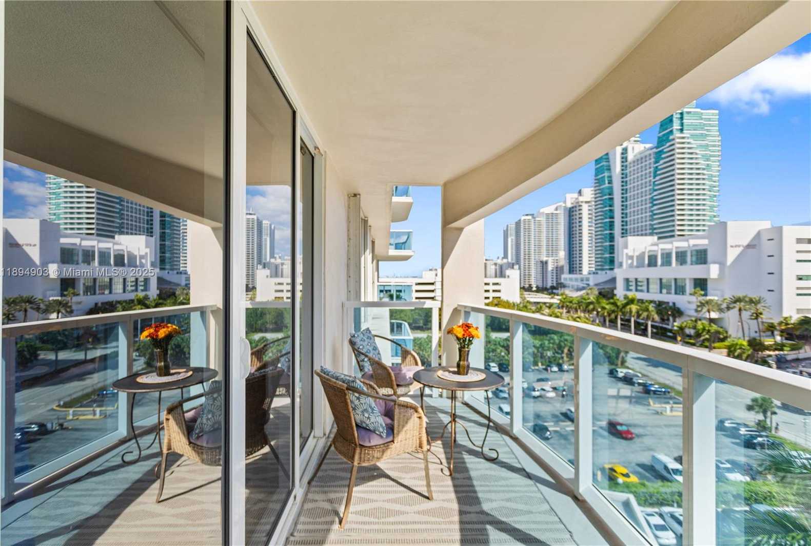 Small Image of 3800 SOUTH OCEAN DR #719, Hollywood Number 38
