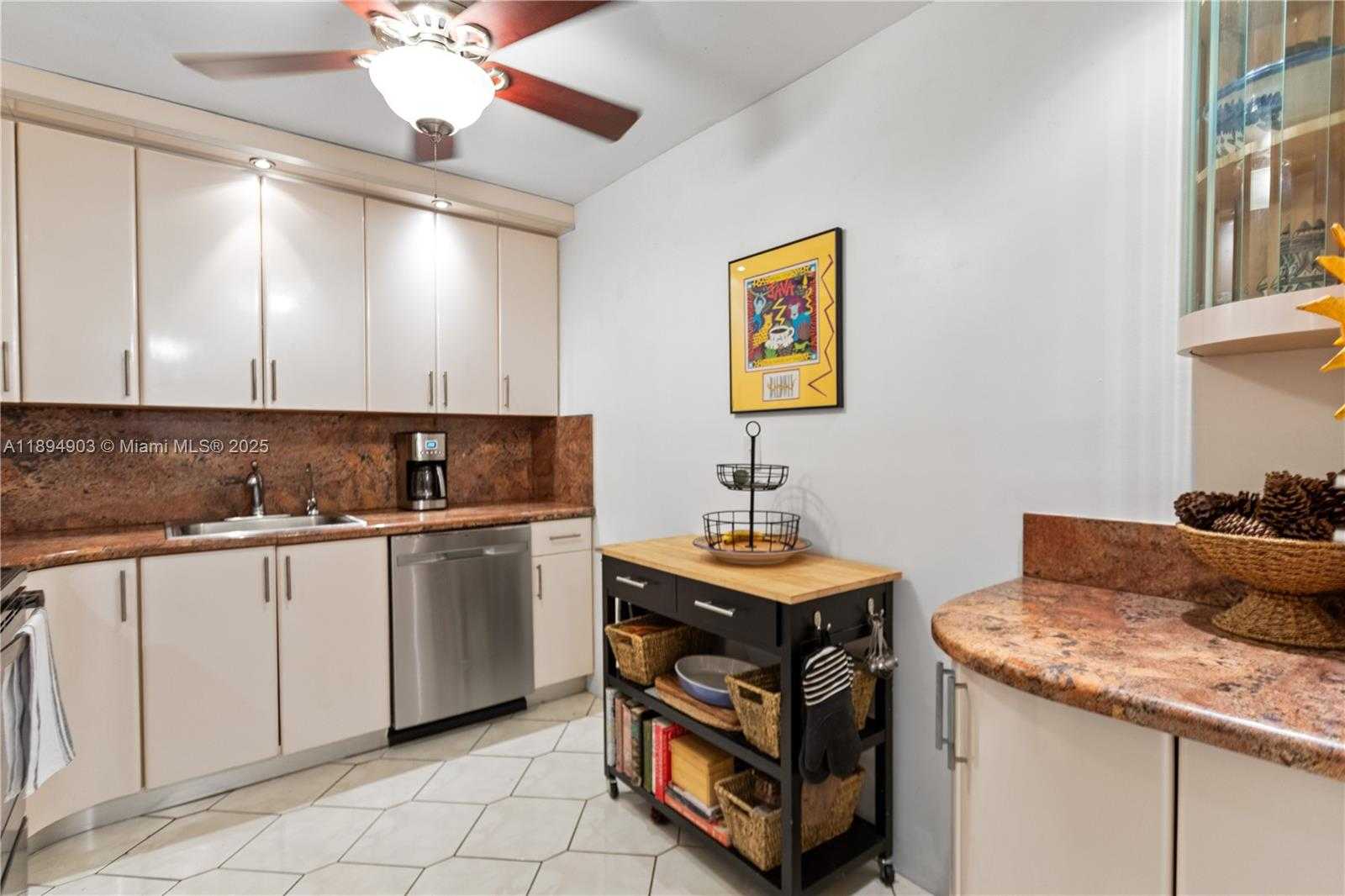 Small Image of 3800 SOUTH OCEAN DR #719, Hollywood Number 47