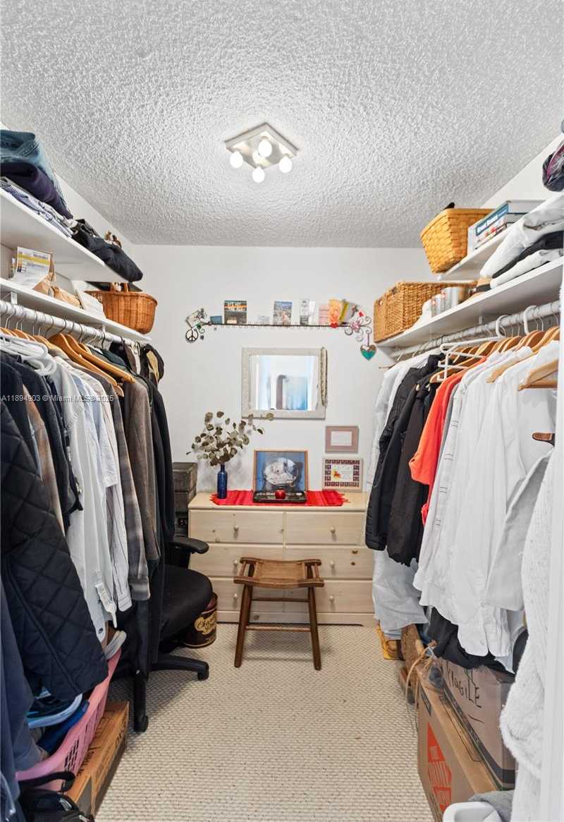 Small Image of 3800 SOUTH OCEAN DR #719, Hollywood Number 75