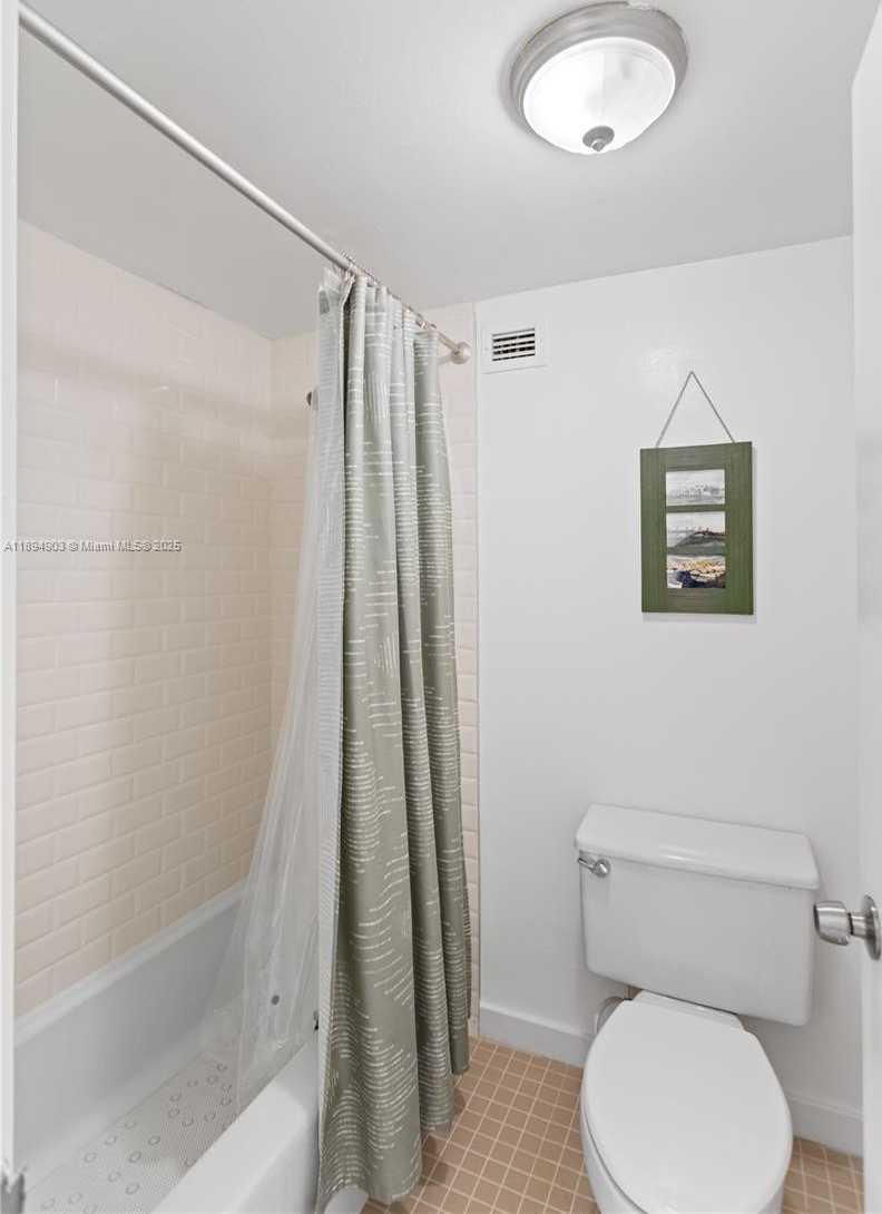 Small Image of 3800 SOUTH OCEAN DR #719, Hollywood Number 77
