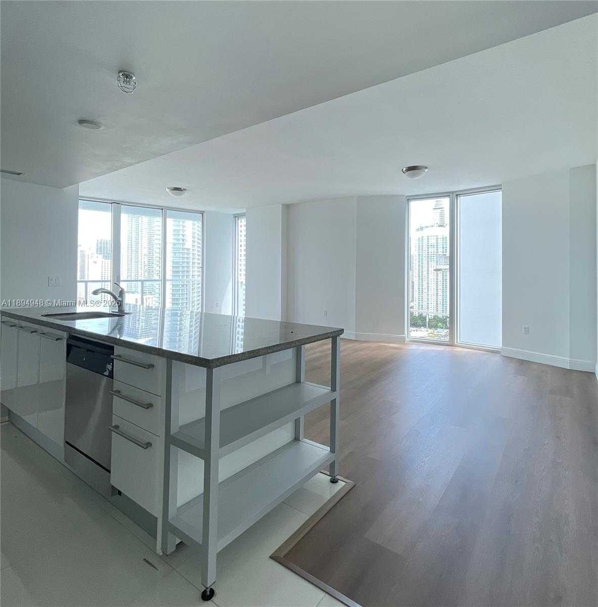 Small Image of 185 SOUTH WEST 7TH ST #2411, Miami Number 2