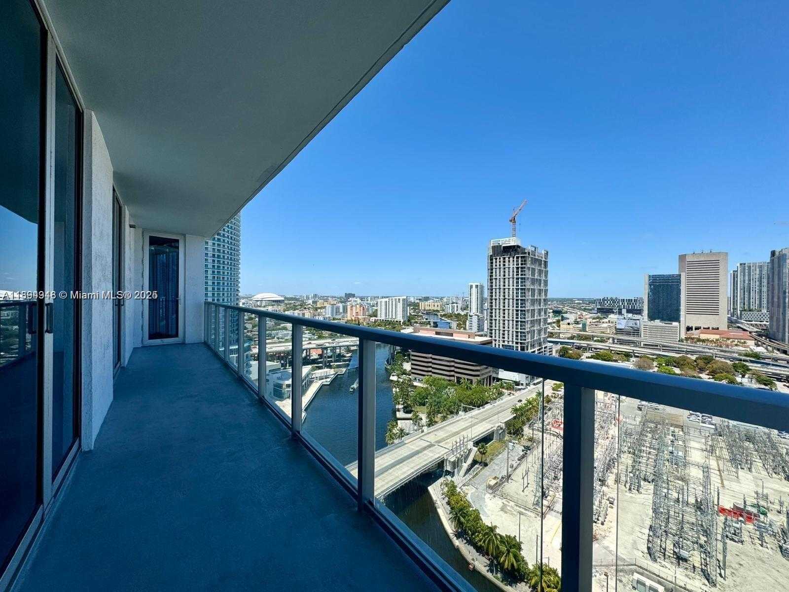 Small Image of 185 SOUTH WEST 7TH ST #2411, Miami Number 22
