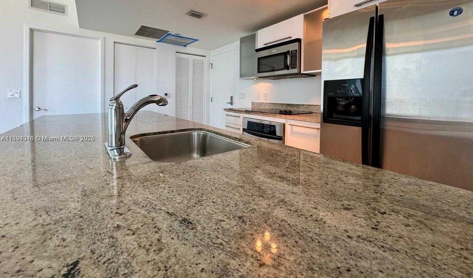 Small Image of 185 SOUTH WEST 7TH ST #2411, Miami Number 3